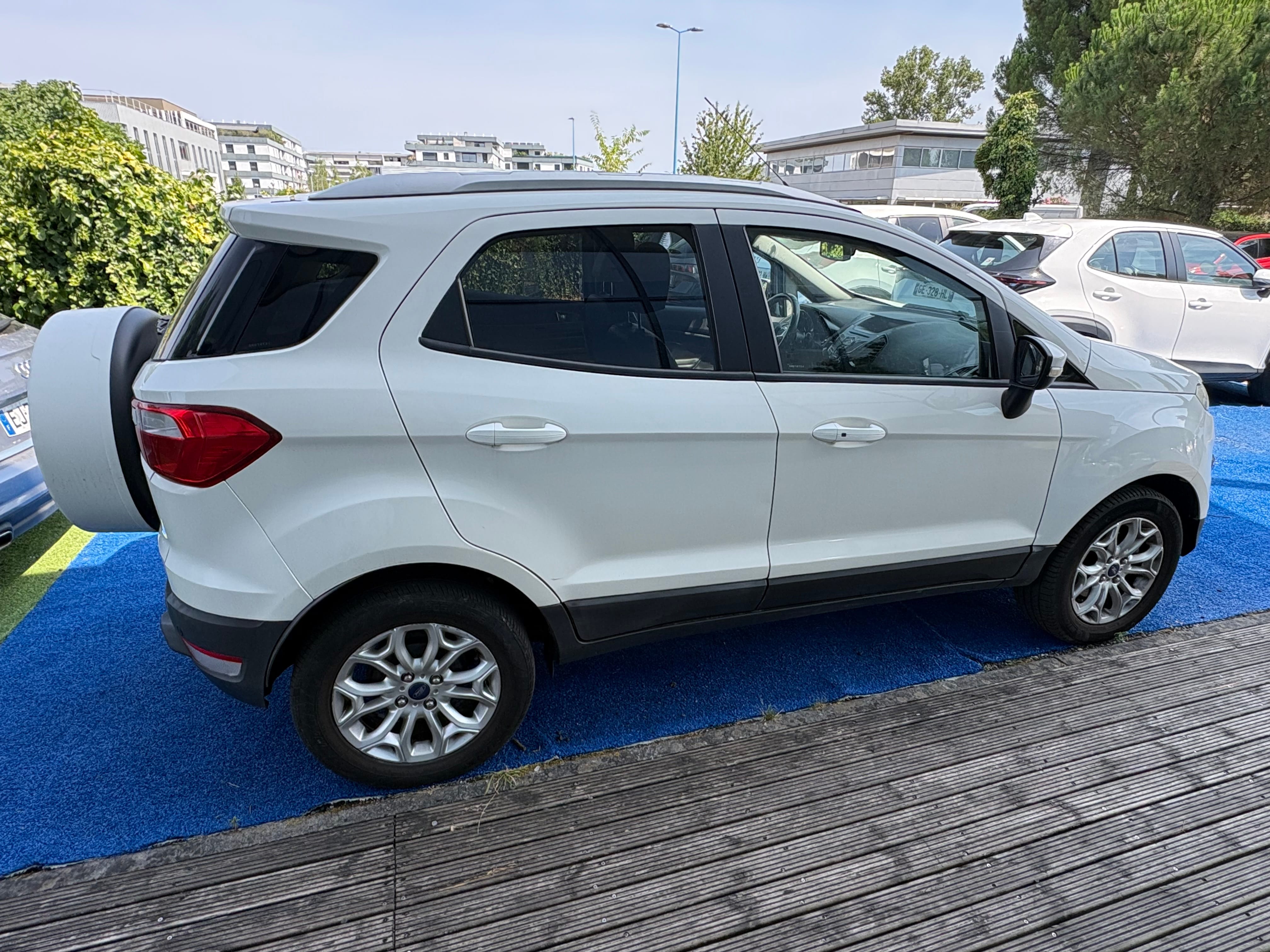 Ford EcoSport avec Climatisation