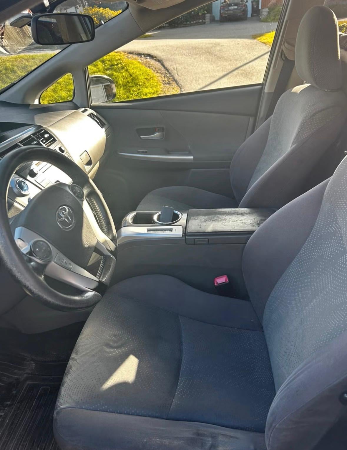 Toyota Prius + med GPS