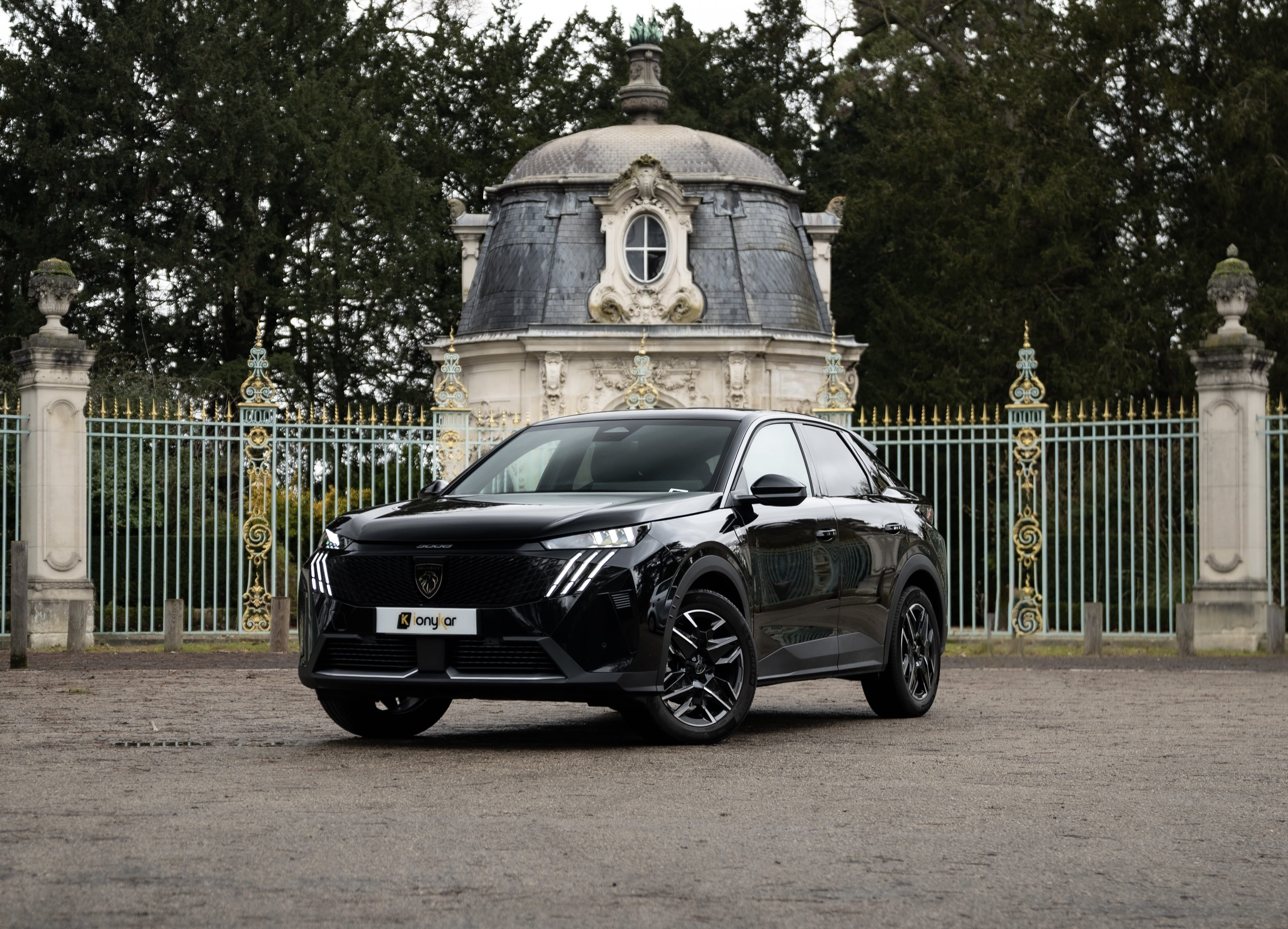 Peugeot 3008 GT, 2025, Essence 98 / Électrique (hybride), automatique