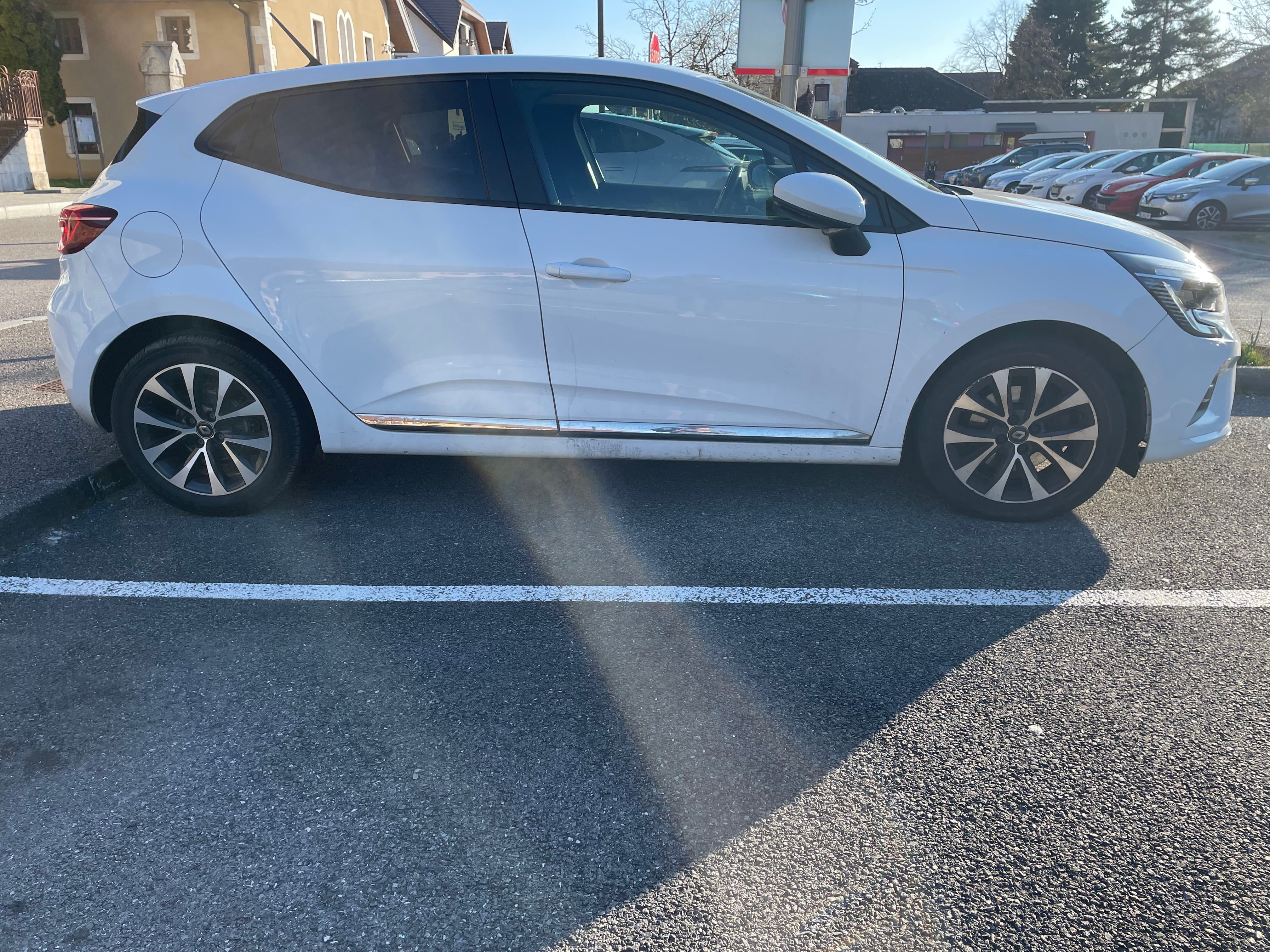 Renault Clio avec Climatisation