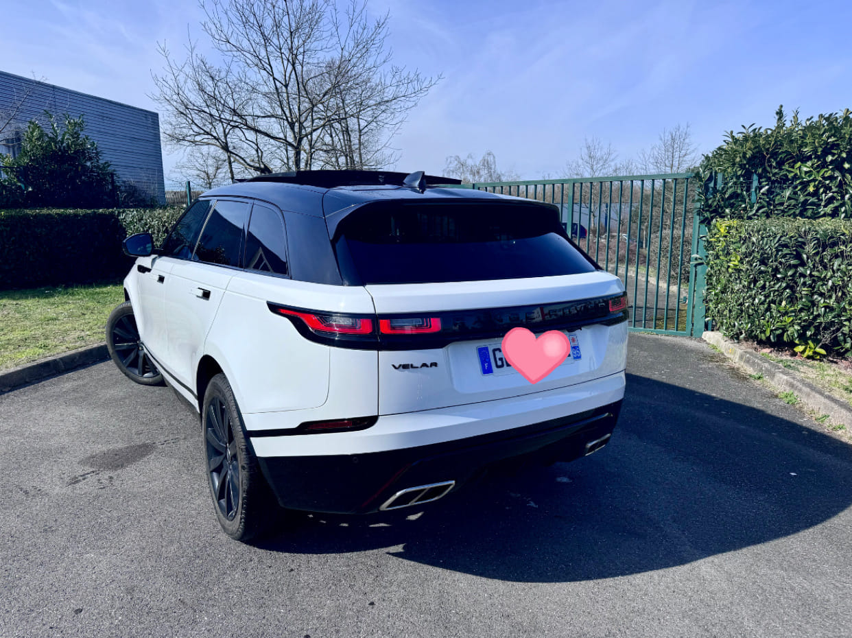 Land-Rover Range Rover Velar R-Dynamic – Puissance, Luxe et Élégance Absolue ! avec Climatisation