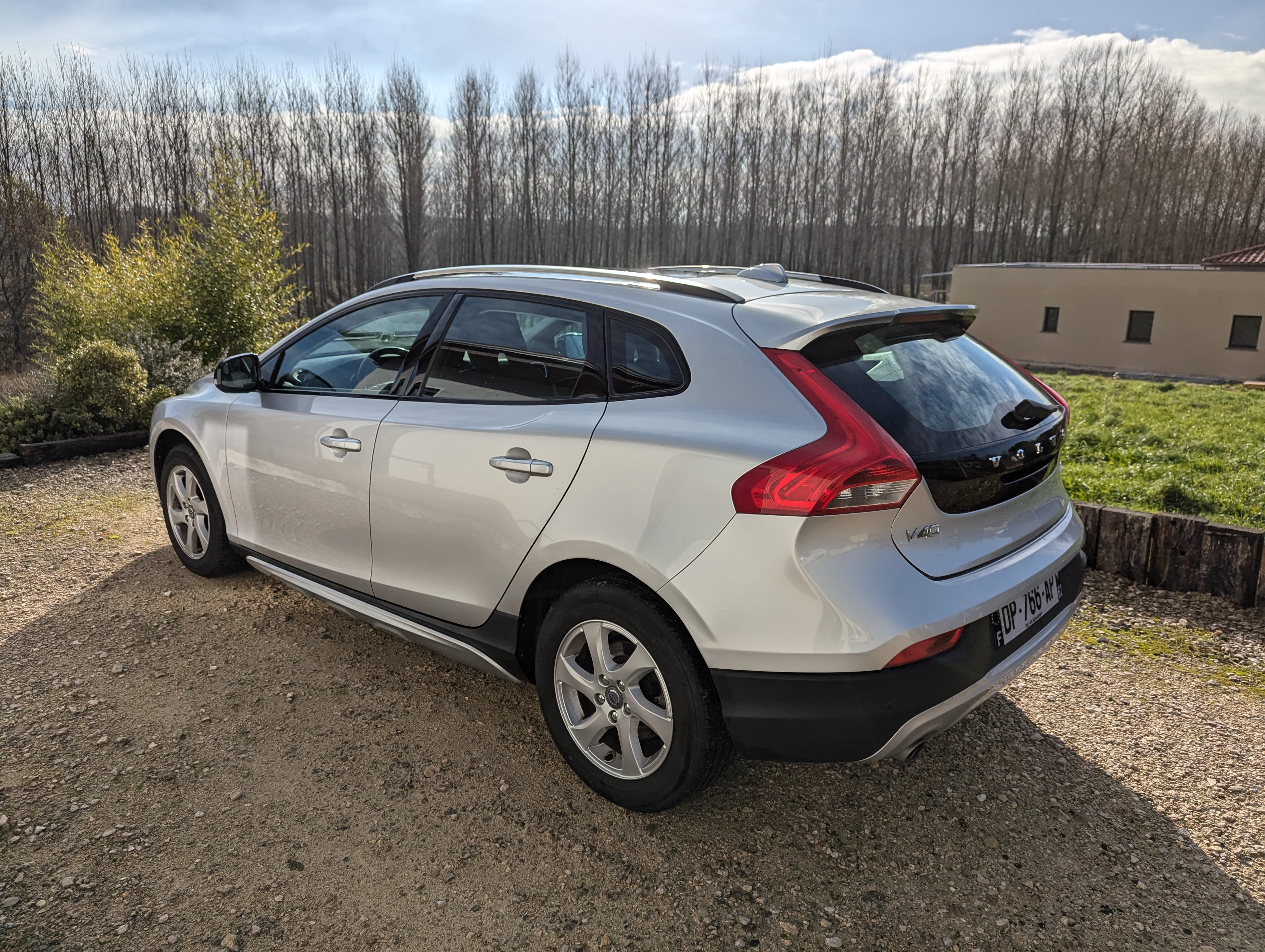 Volvo V40 Cross Country avec Climatisation