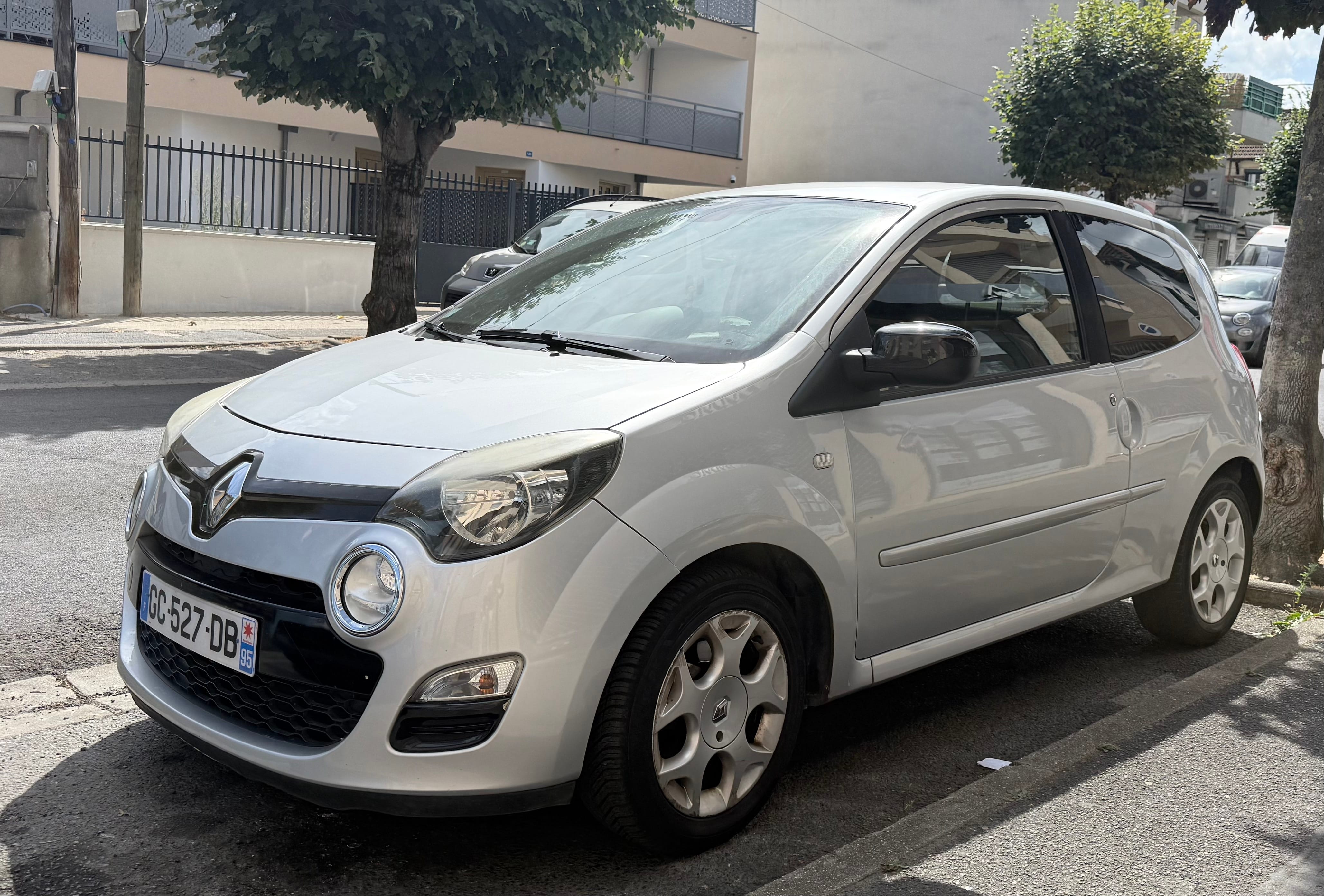 Renault Twingo II, 2014, Essence 95