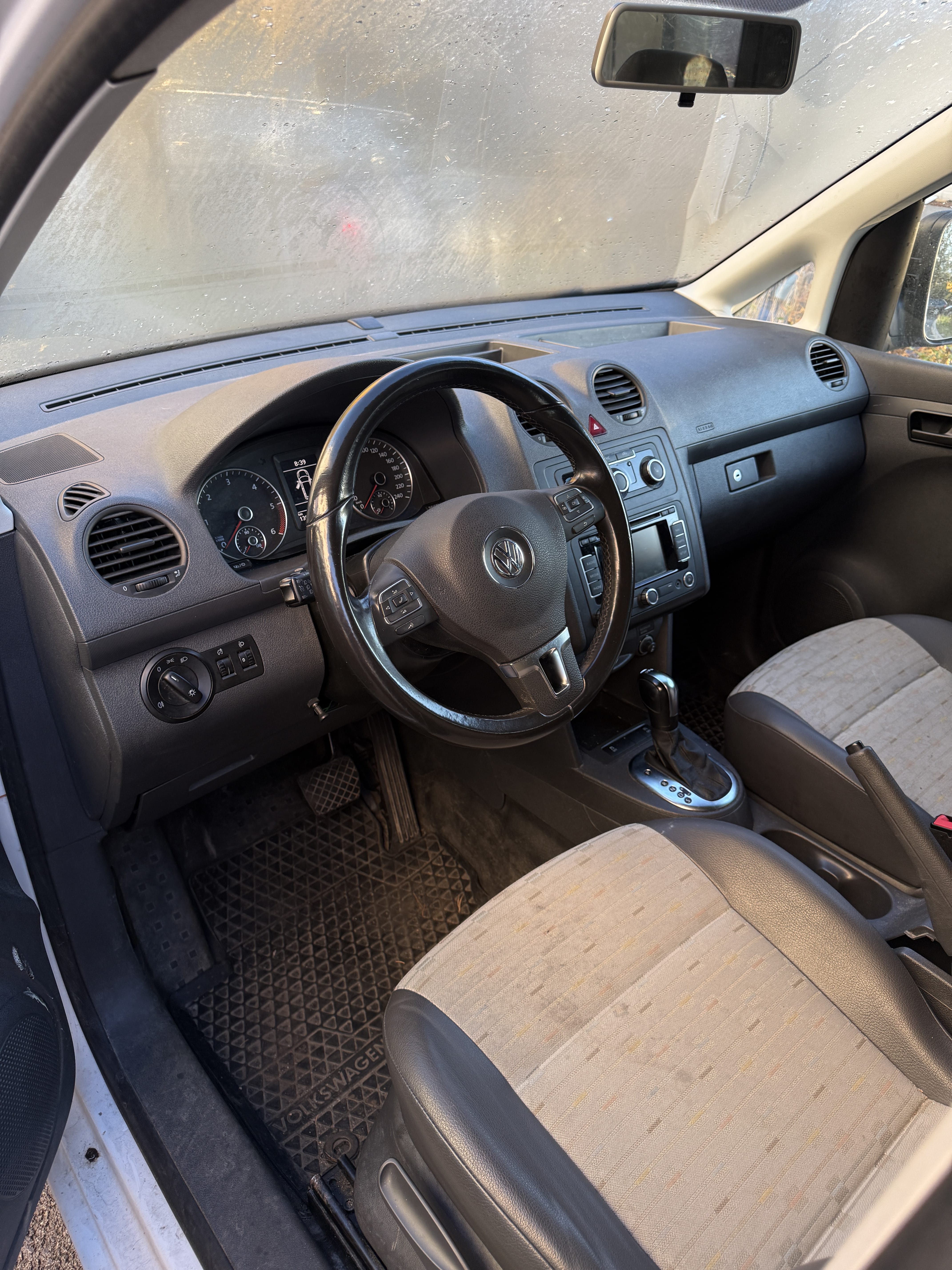 Volkswagen Caddy Maxi Varebil med Bluetooth audio