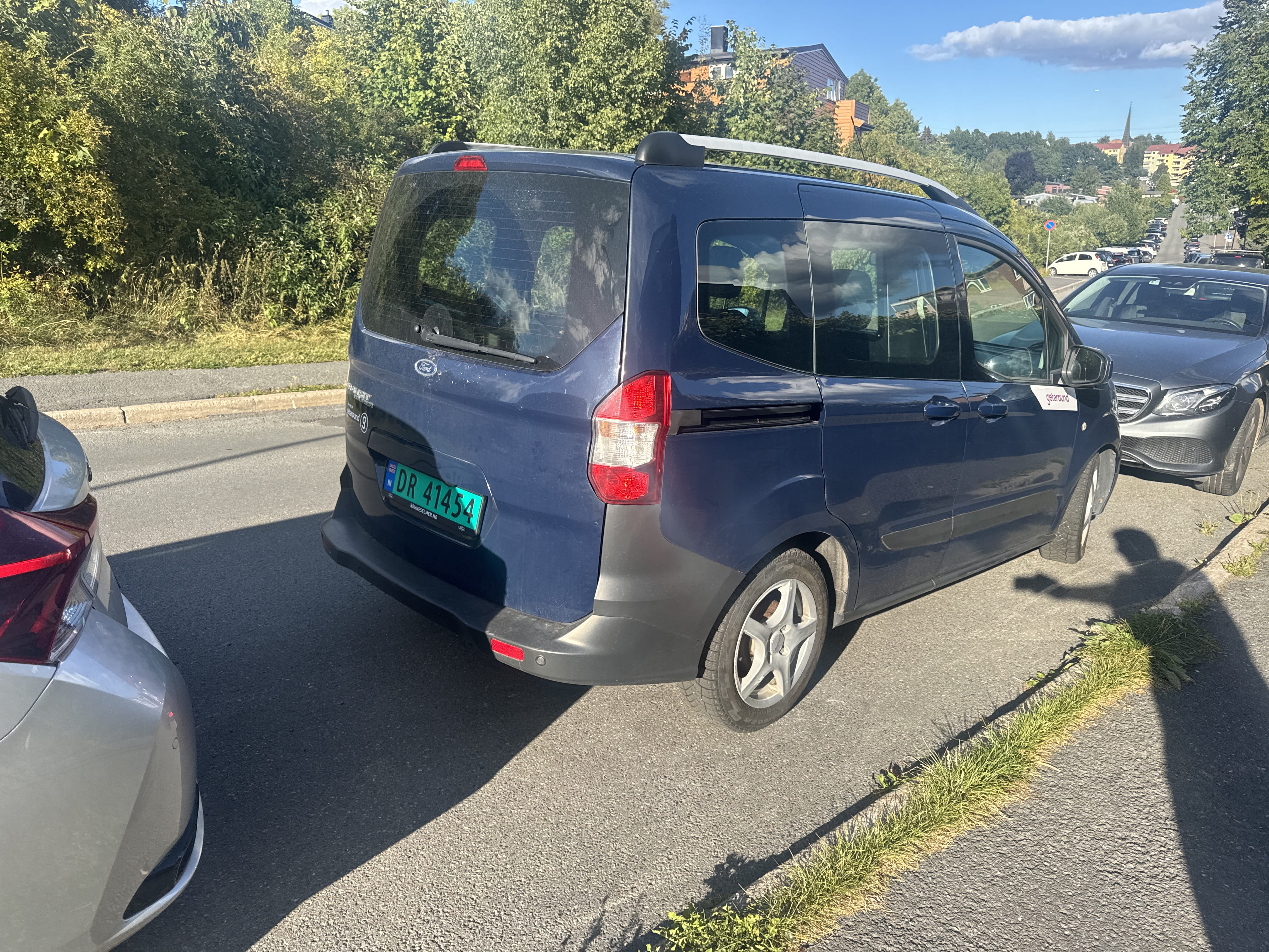 Ford Courier with Bluetooth audio