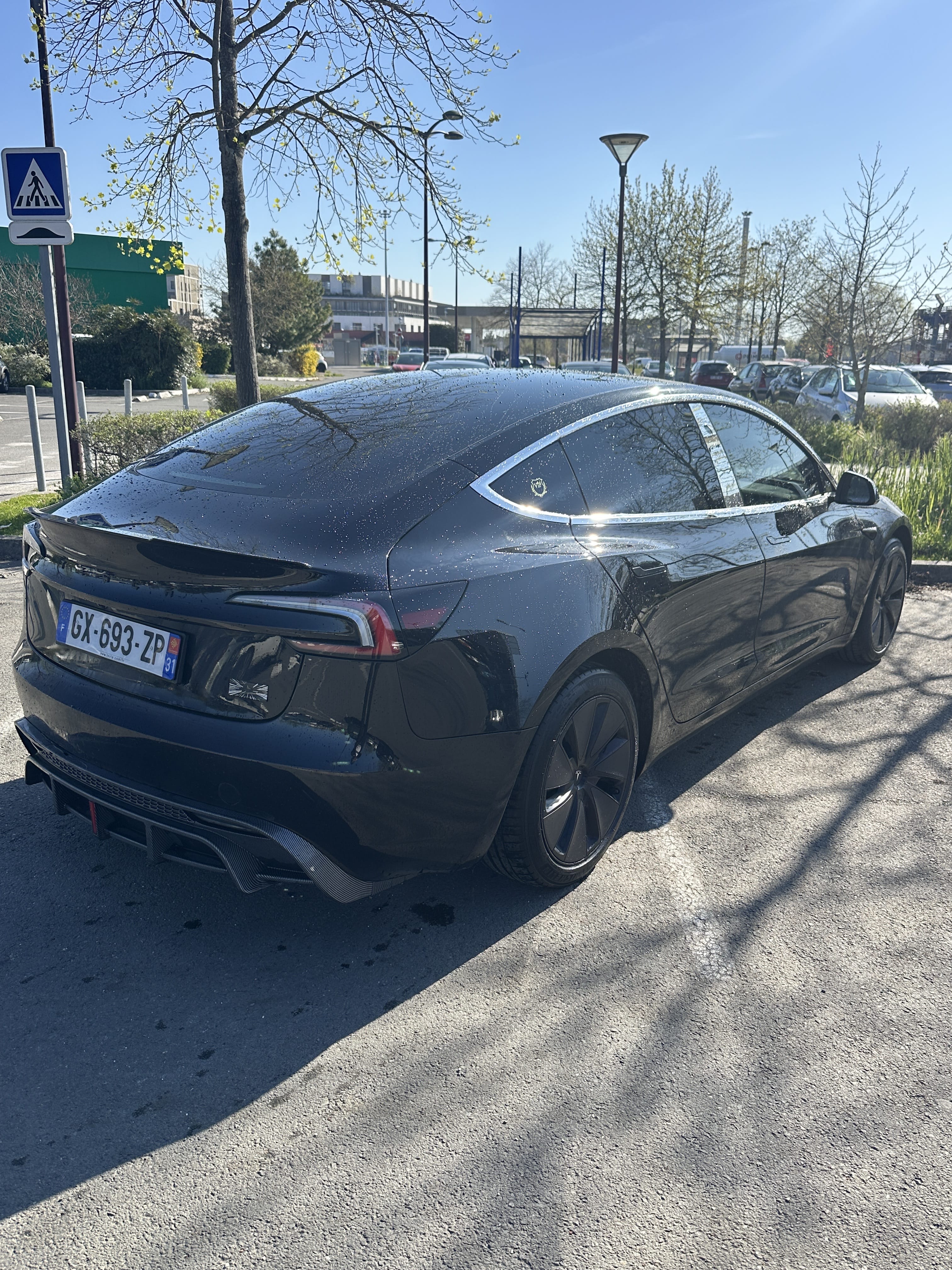 Tesla Model 3 avec Caméra de recul