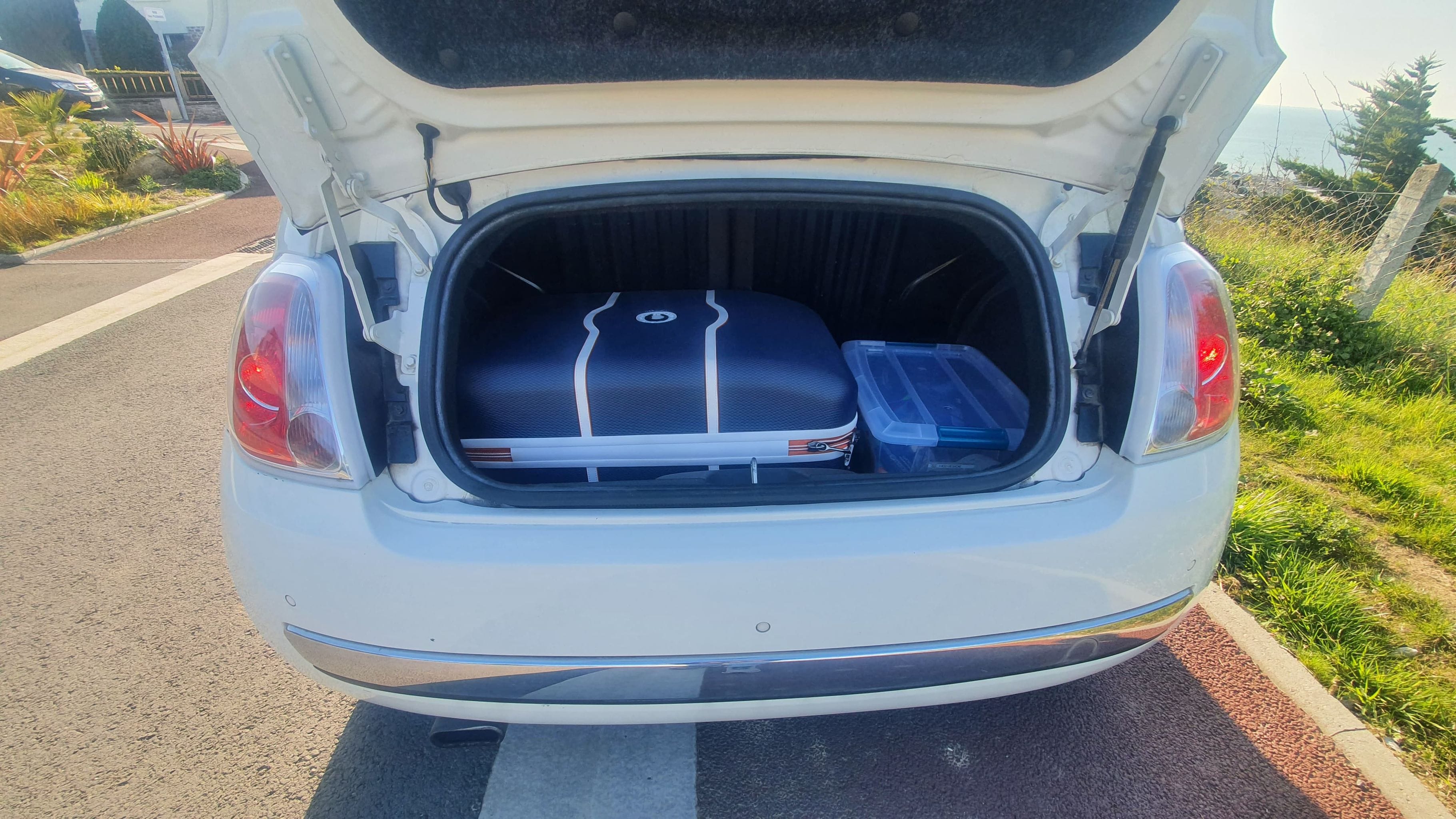 Fiat 500 C avec Entrée audio / iPod