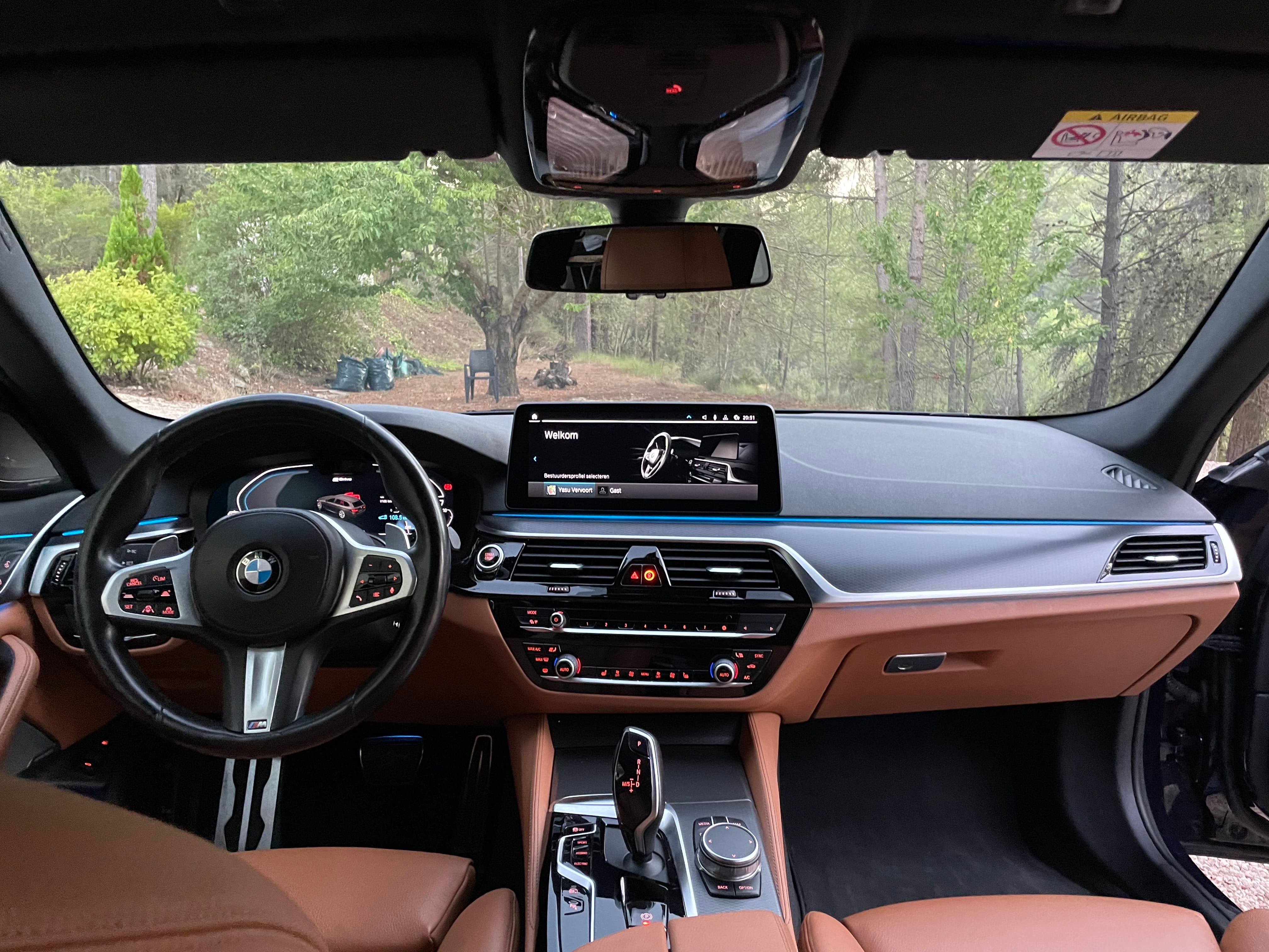 BMW Reeks 5 530e iPerformance avec GPS