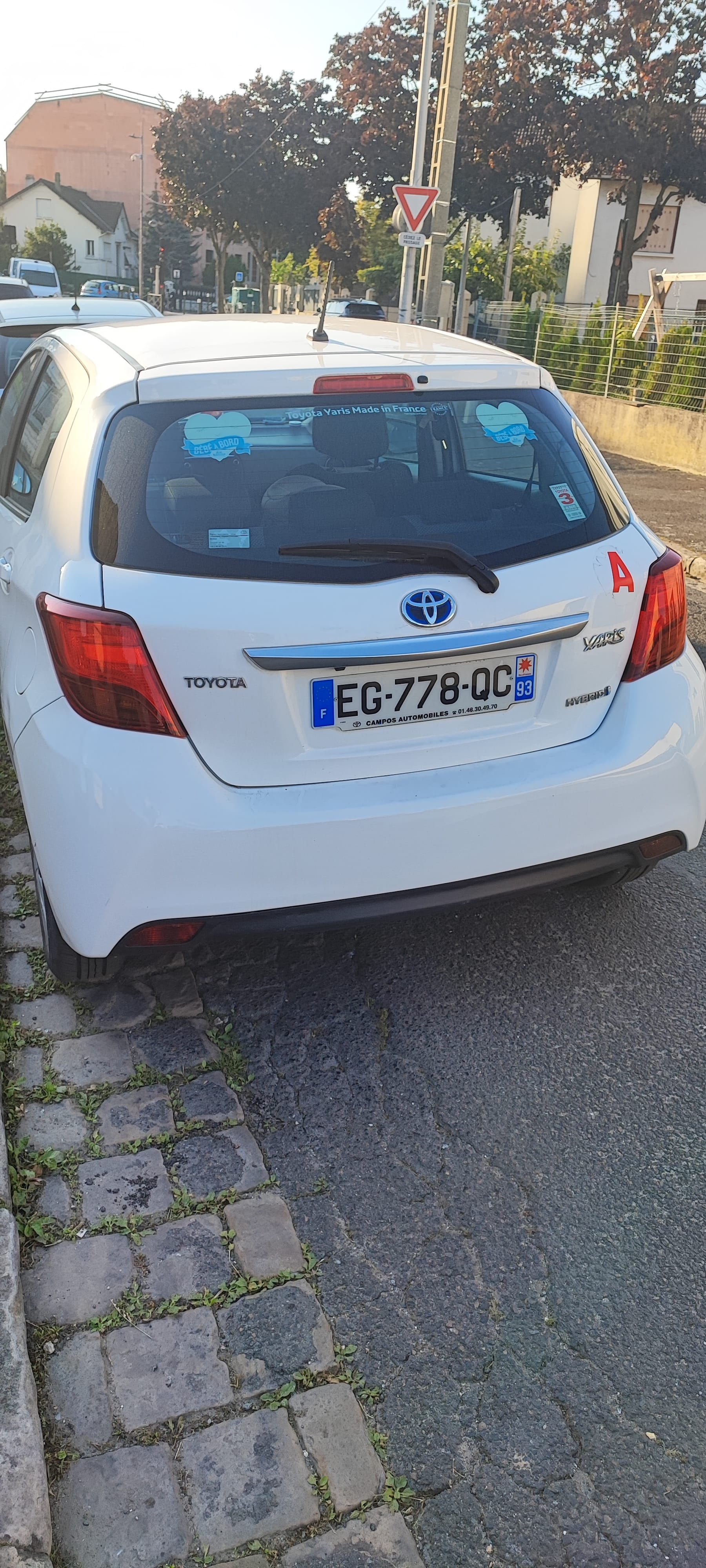 Toyota Yaris Hybride avec Audio Bluetooth