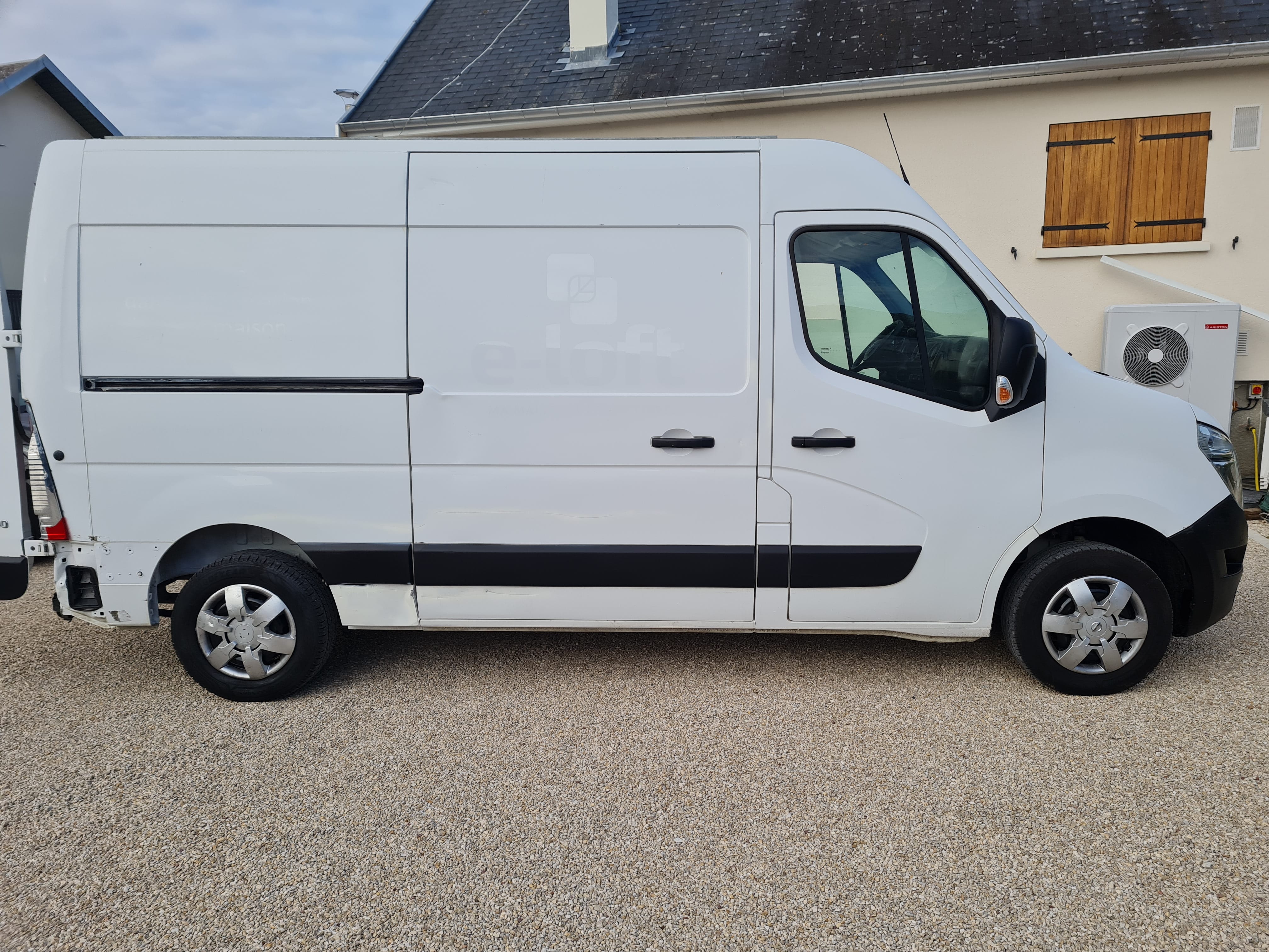 Nissan NV400 avec Climatisation