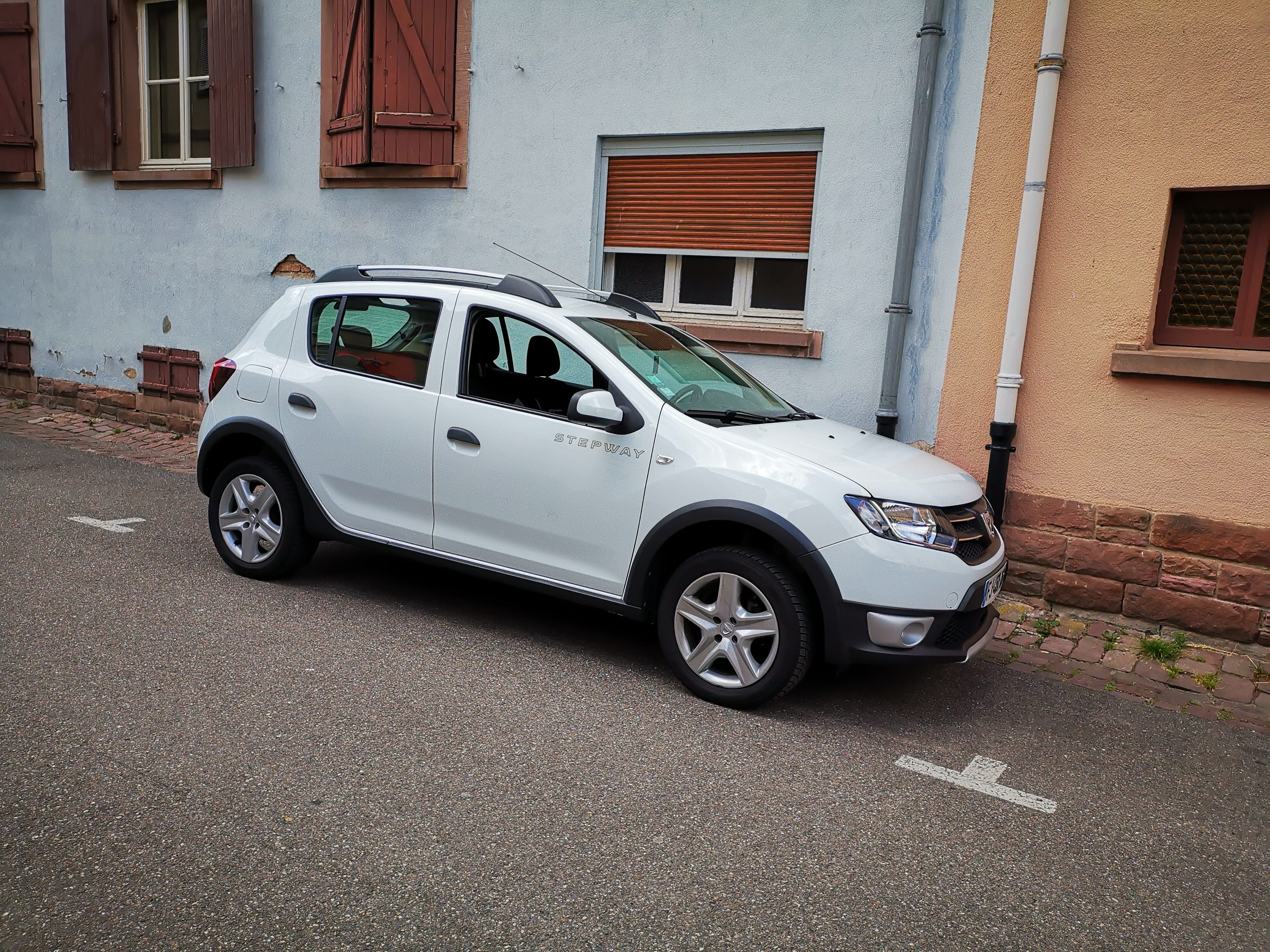 Dacia Sandero Stepway, 2014, Essence 95