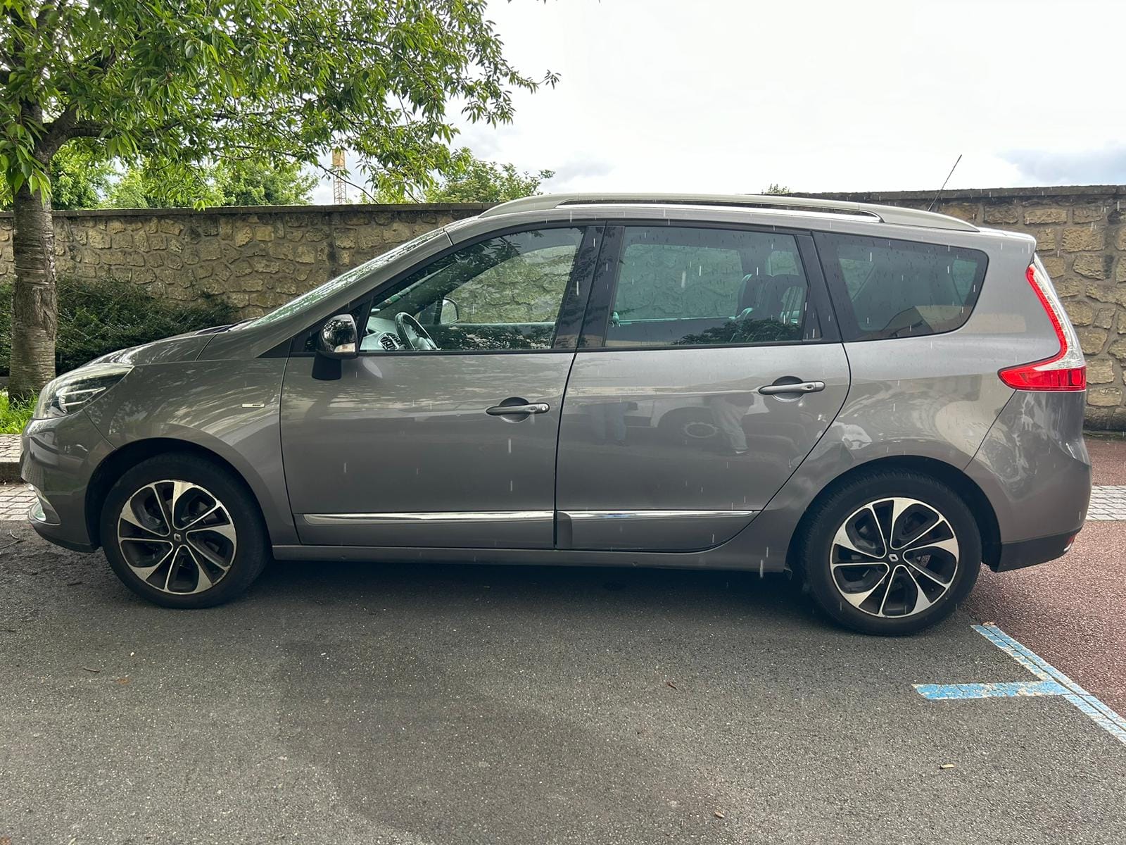 Renault Scenic avec Caméra de recul