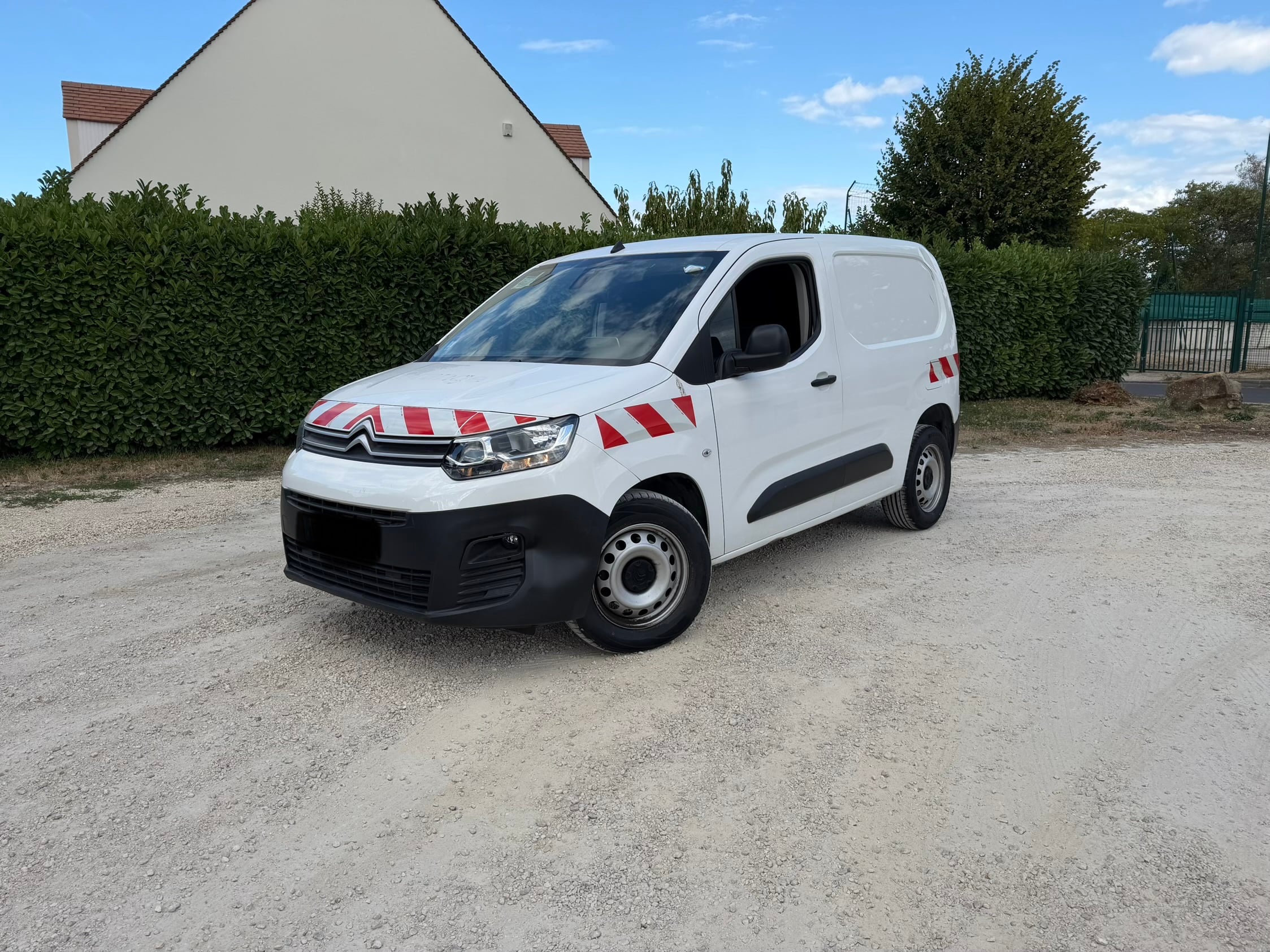 Citroen Berlingo, 2021, Essence 95, automatique