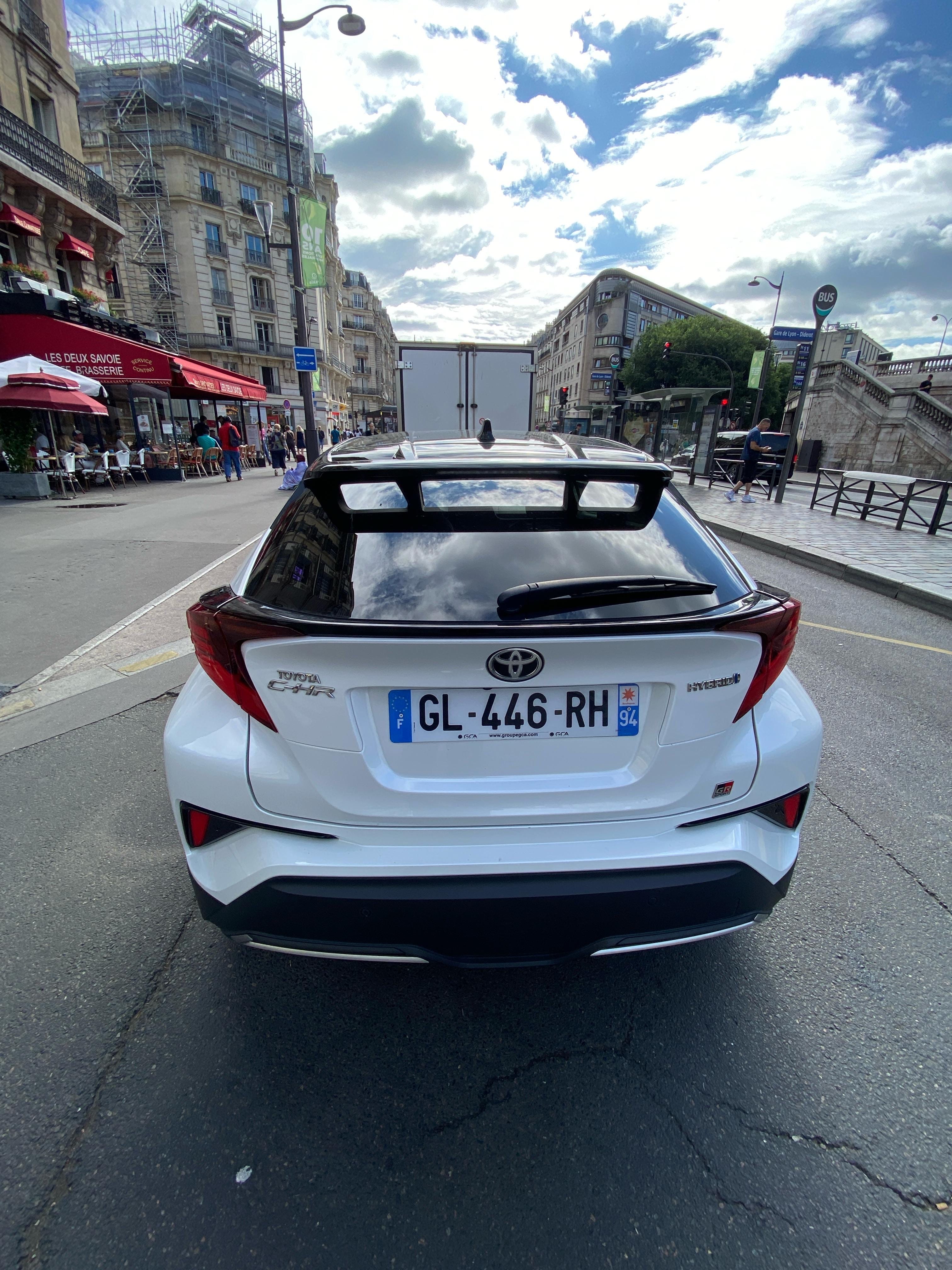 Toyota C-HR avec GPS