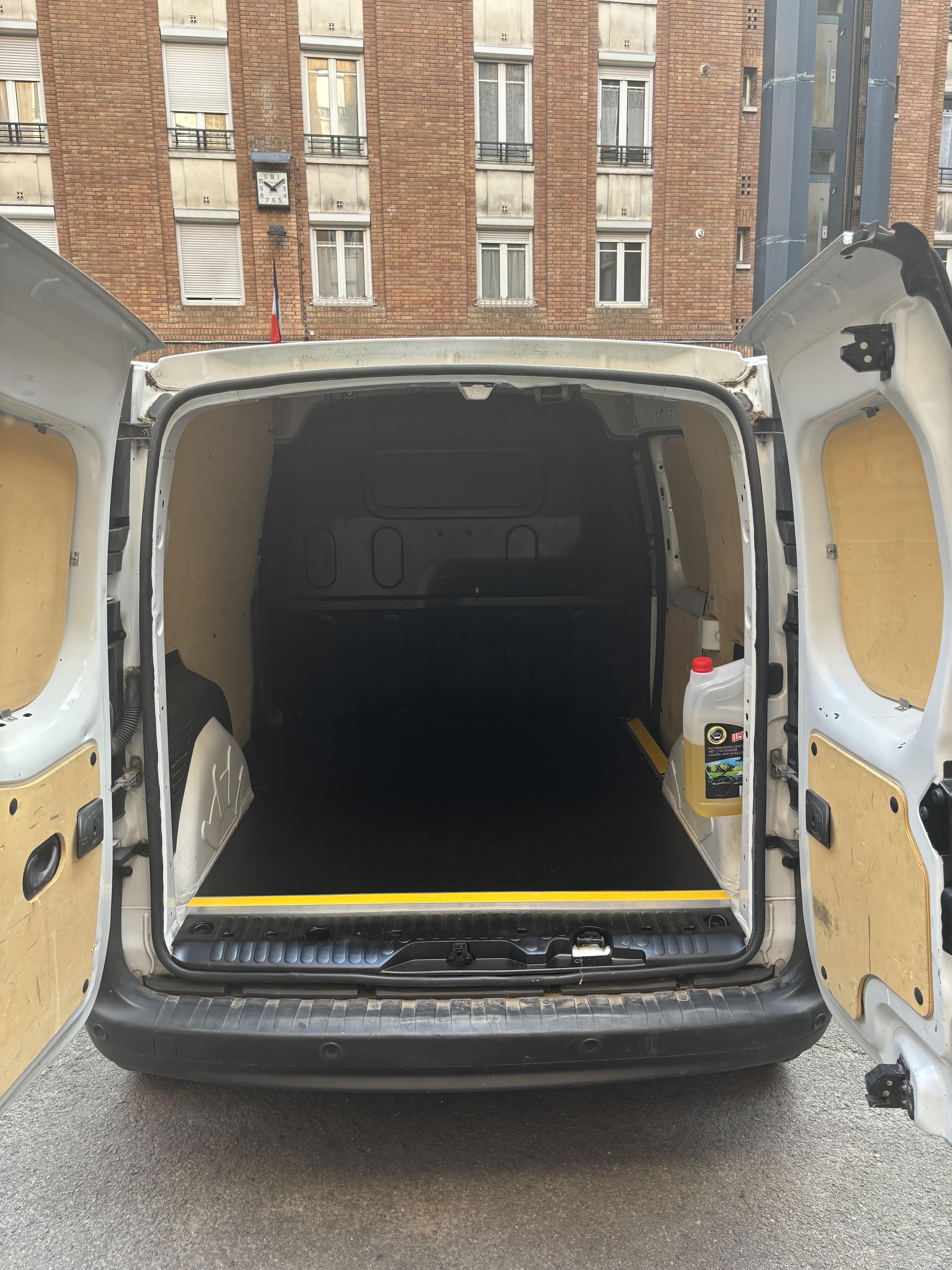 Renault Kangoo Express 1.5L DCi avec Audio Bluetooth