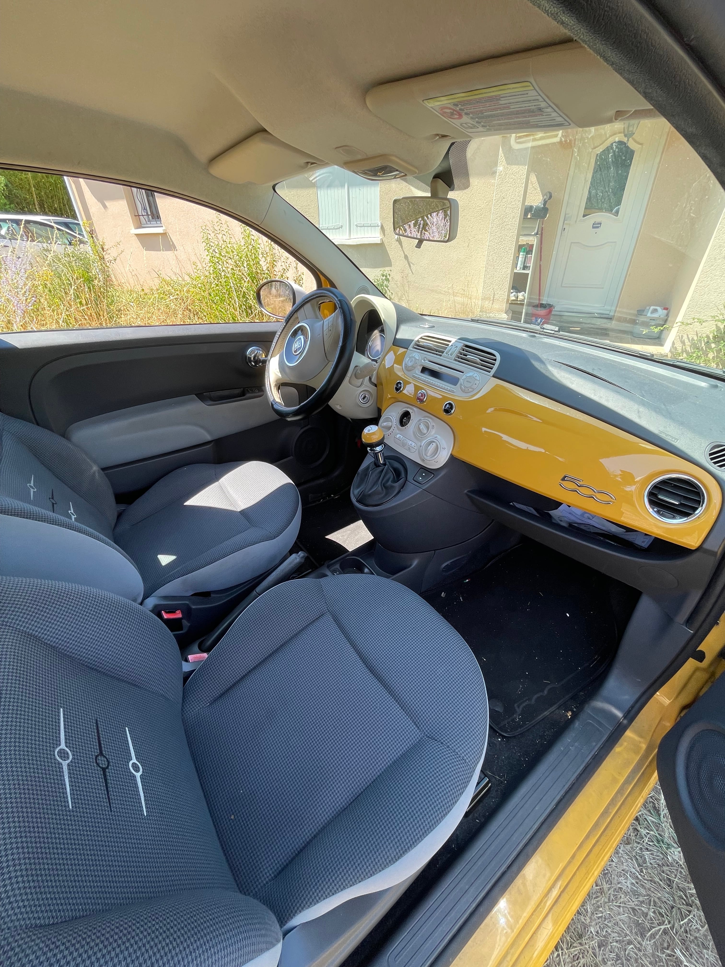 Fiat 500 Lounge avec Autoradio