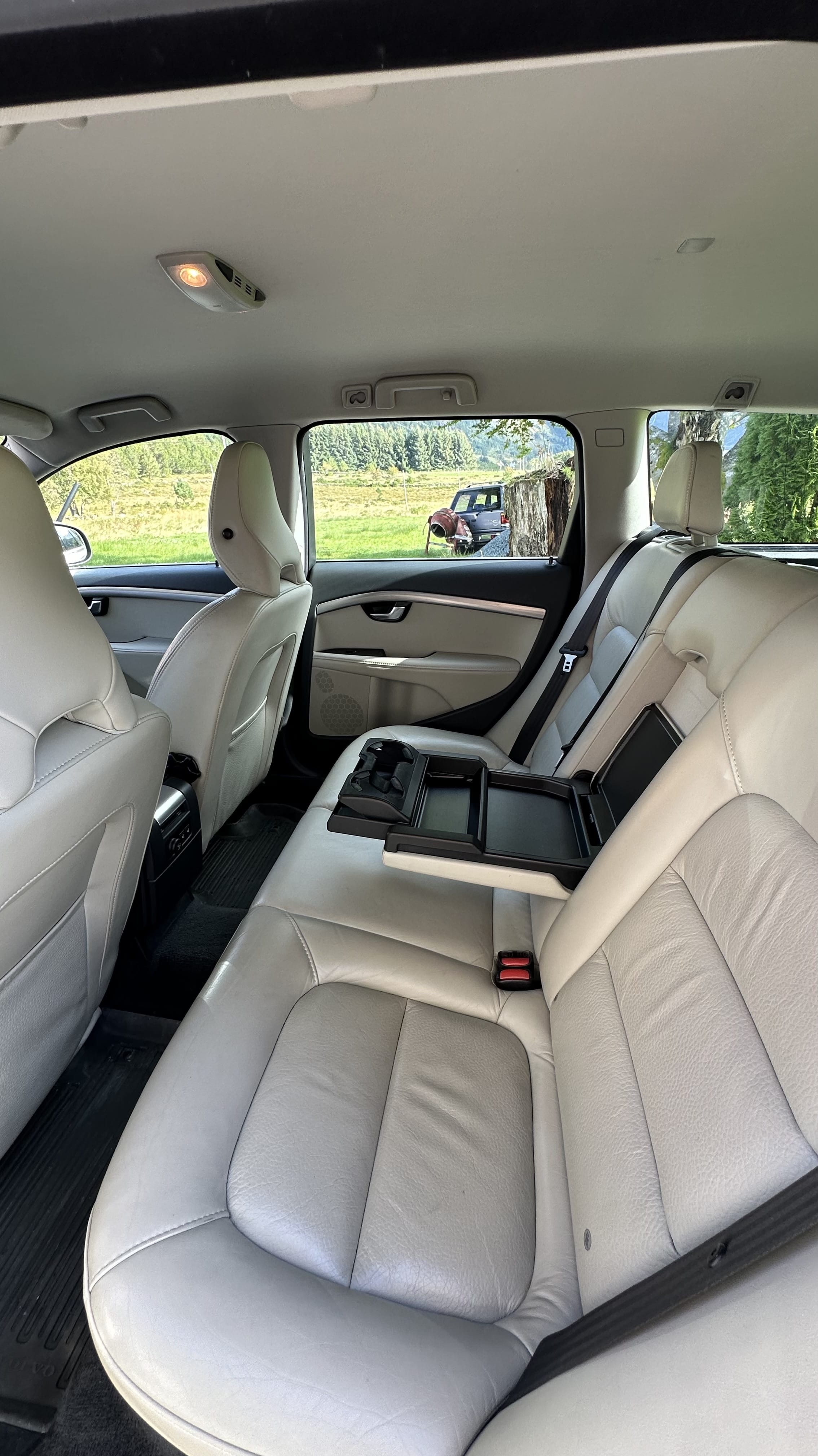 Volvo V70 med Lydinngang