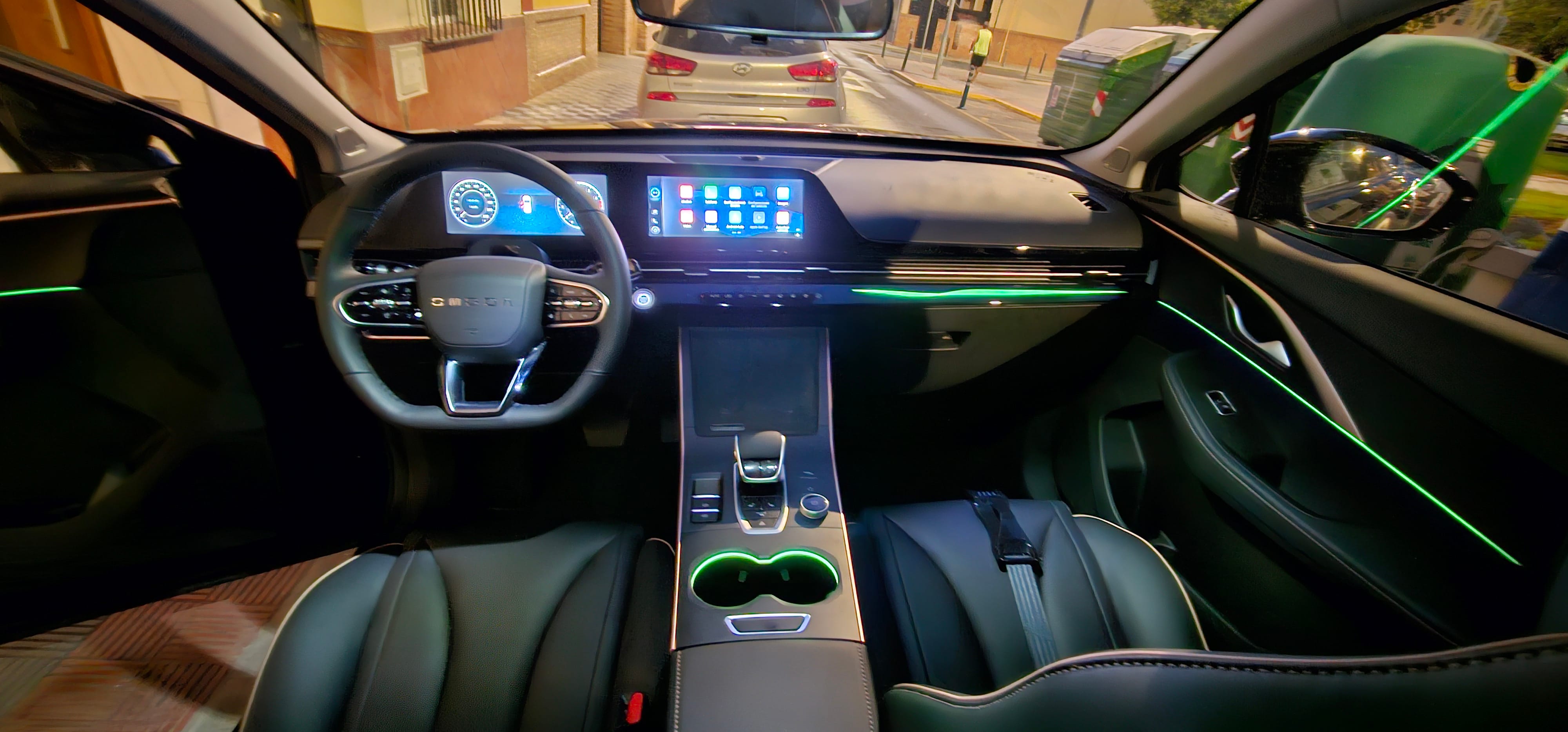 Omoda 5 Premium con Control de velocidad