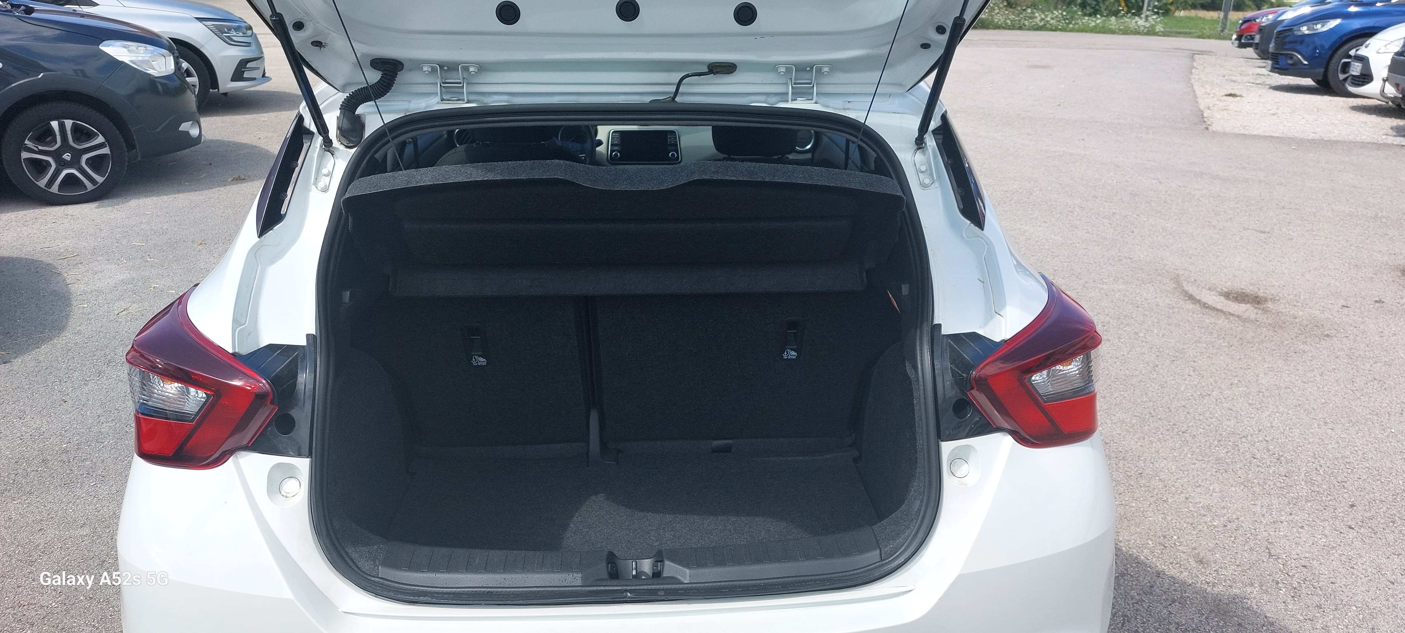 Nissan Micra ESSENCE    SP 95 avec Audio Bluetooth