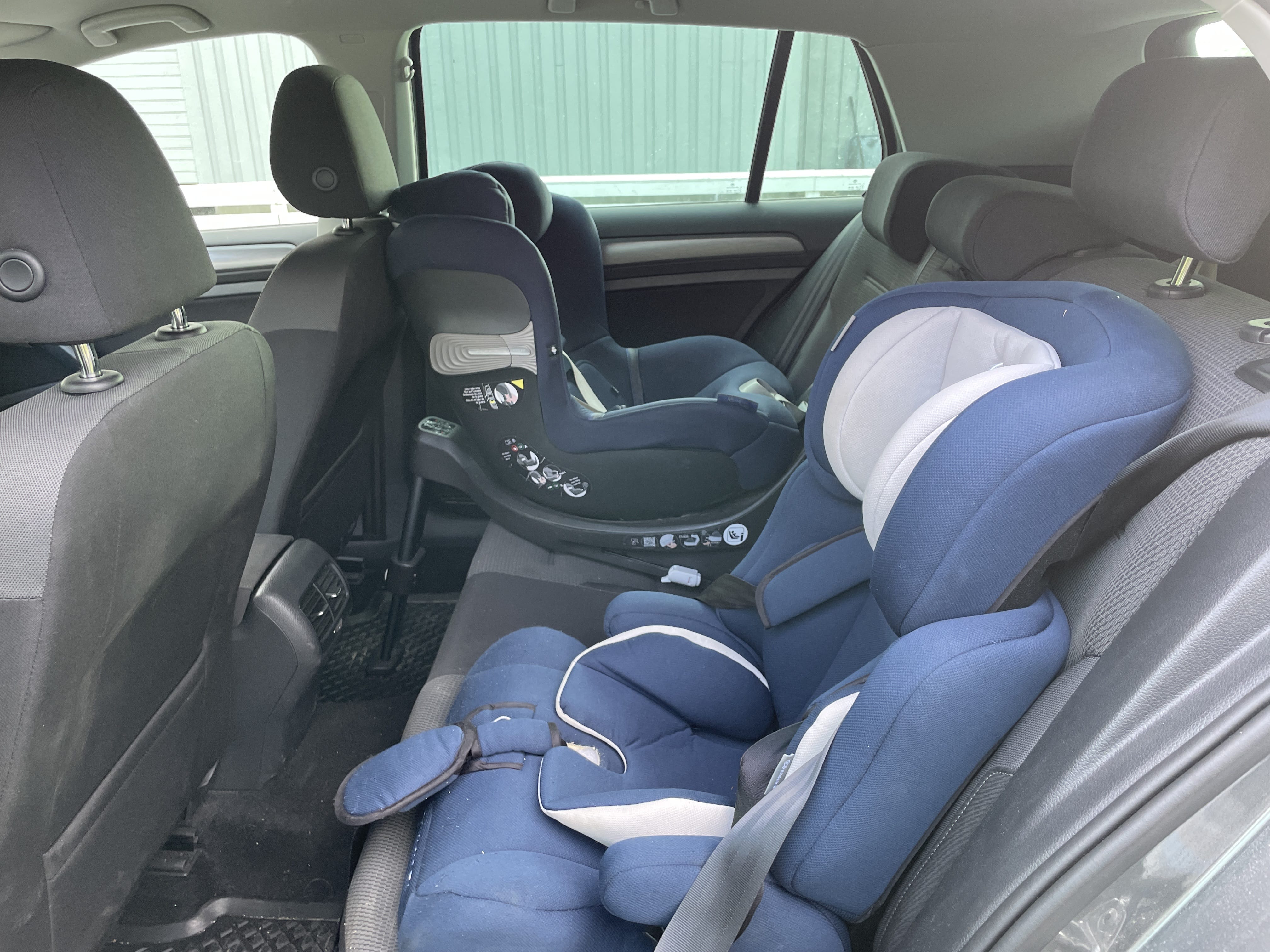 Volkswagen e-Golf med Babysete