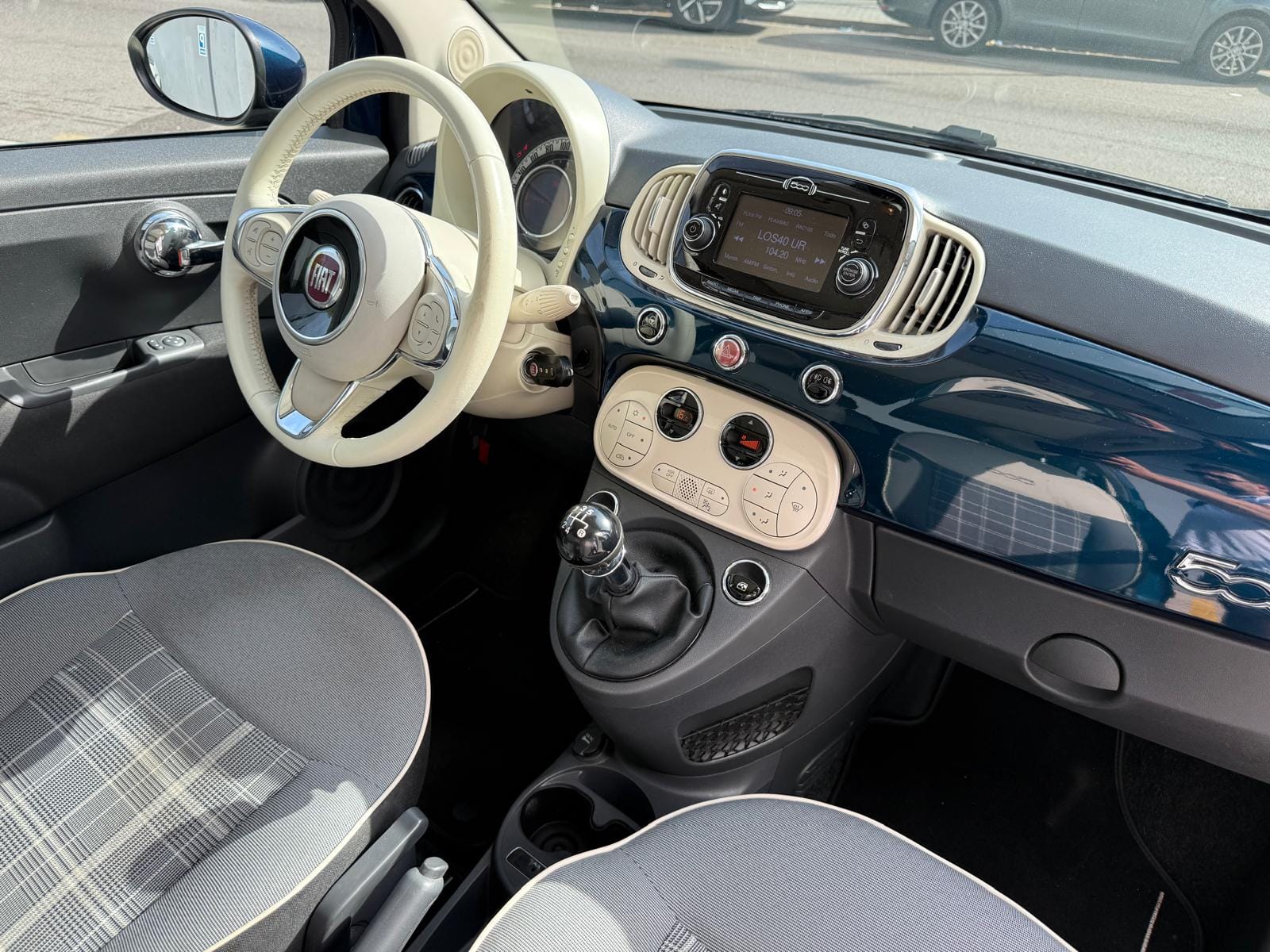 Fiat 500 1.2 con Entrada de Audio/iPod