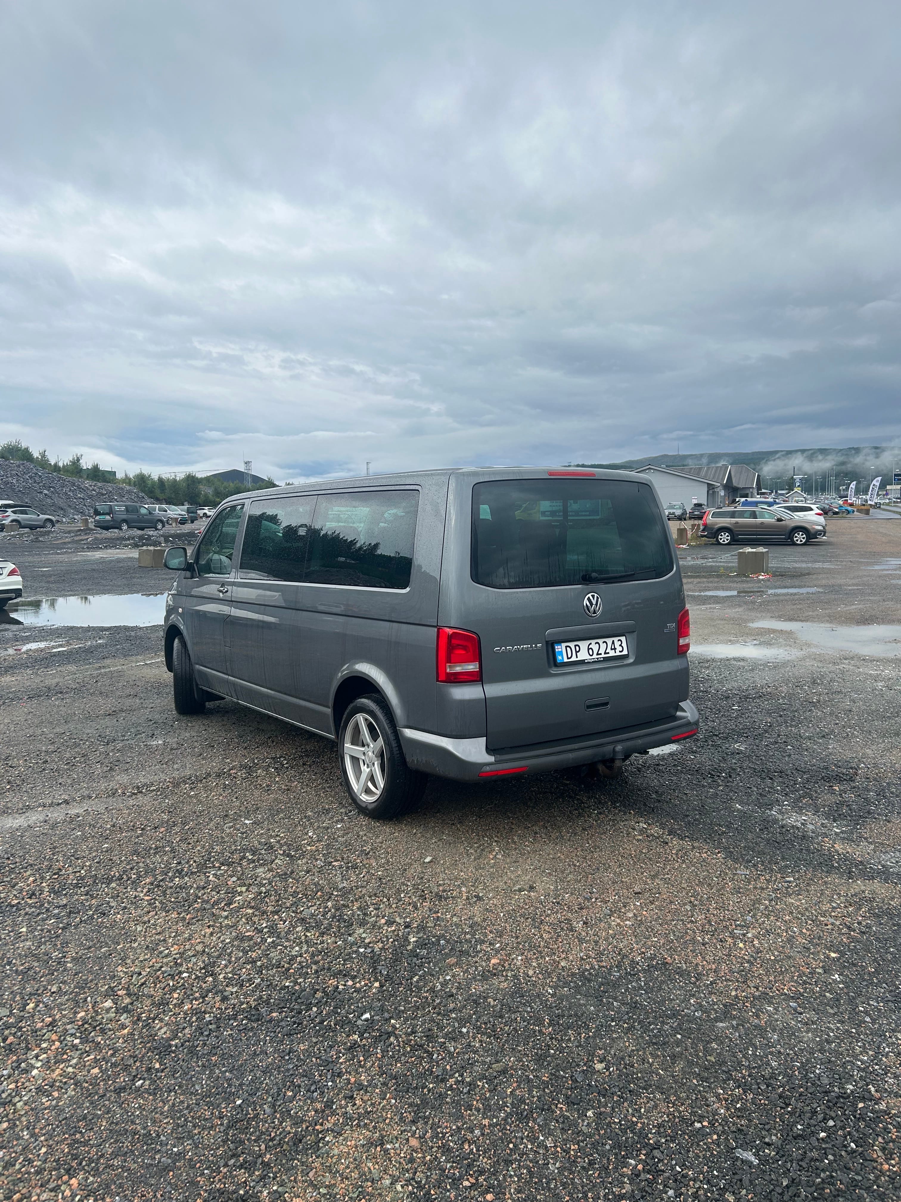Volkswagen Caravelle 8 Seats med Cruisekontroll