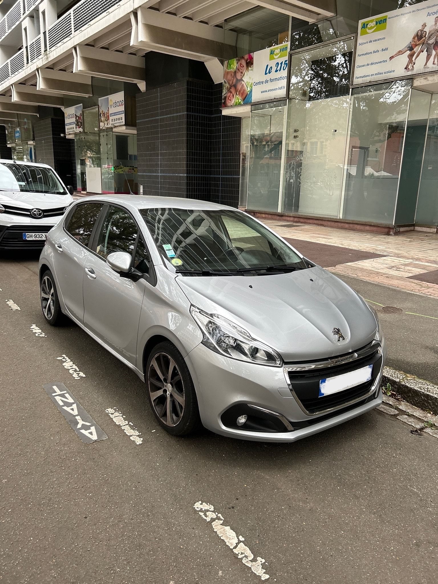 Peugeot 208, 2017, Diesel