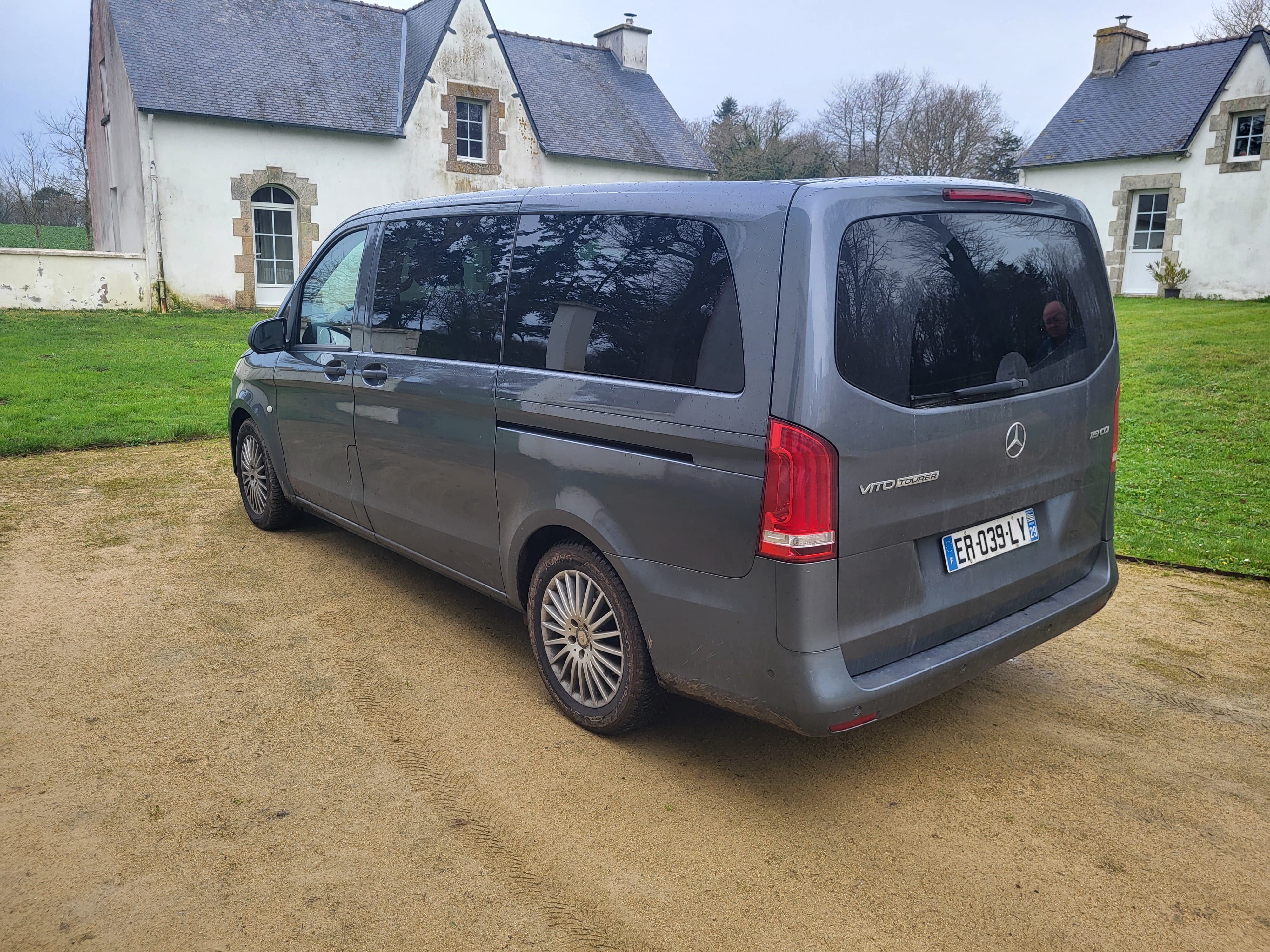Mercedes-Benz Vito Tourer avec GPS