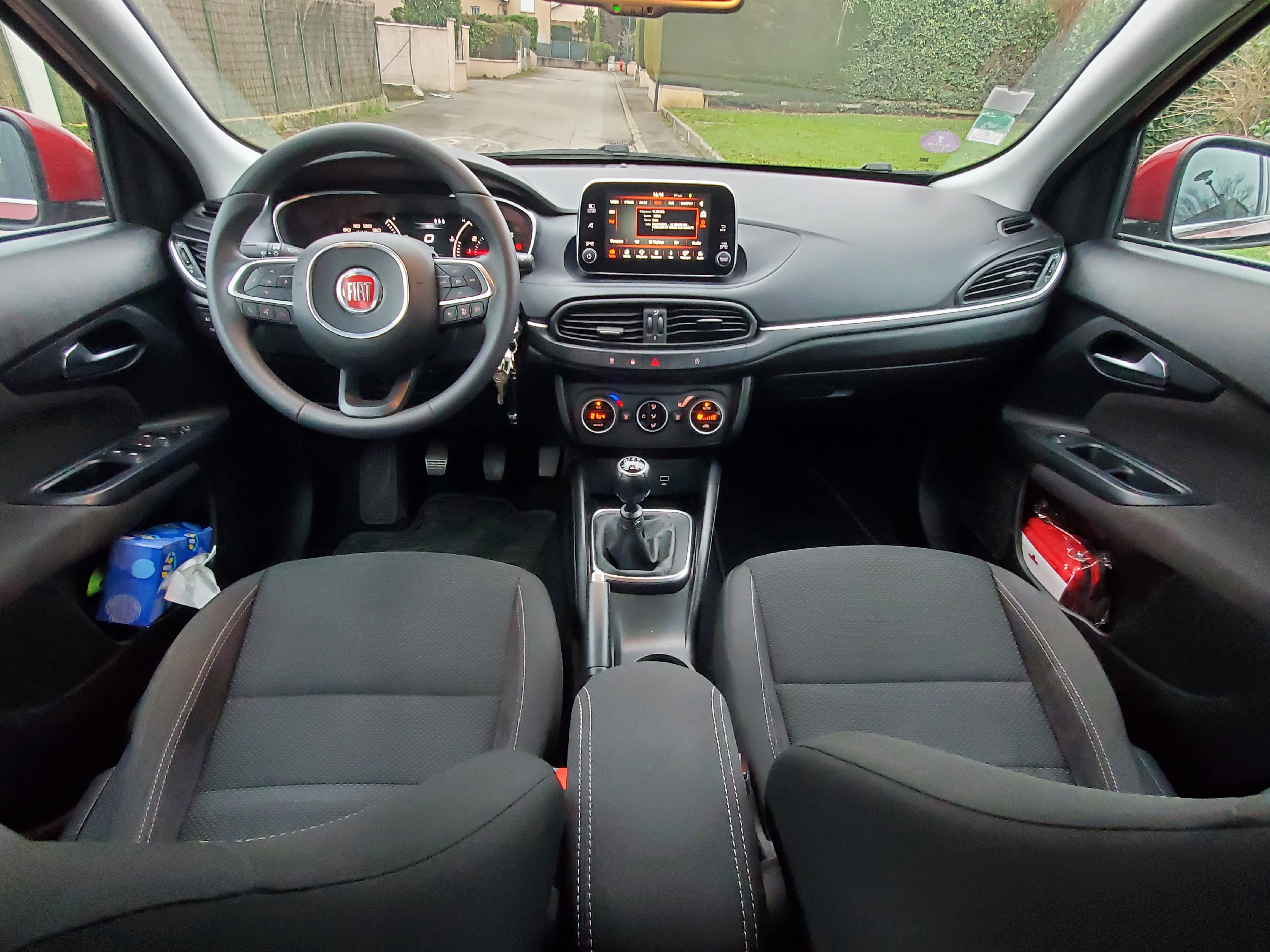 Fiat Tipo SW 1.4 T-jet 120Cv Lounge avec GPS