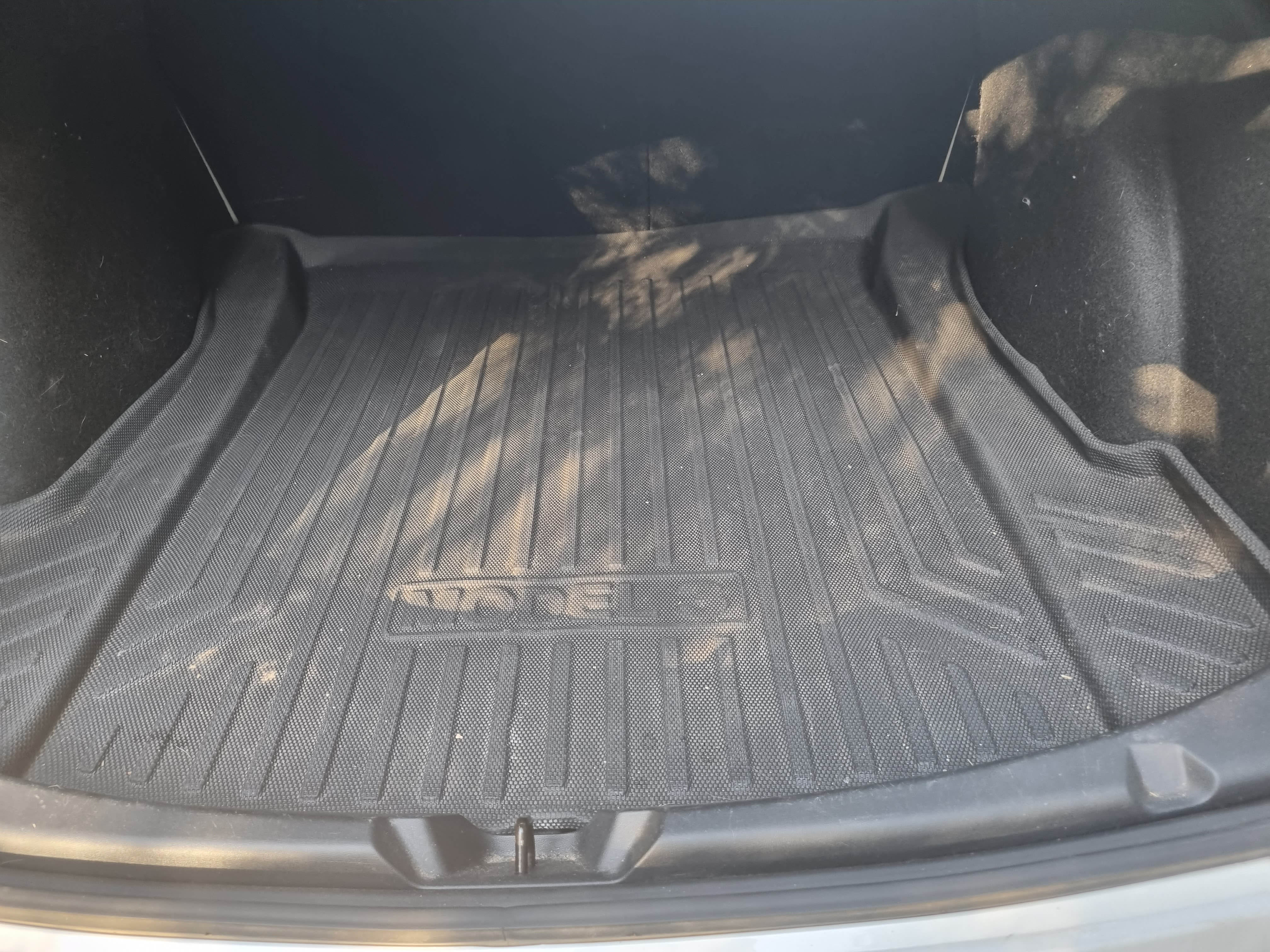 Tesla Model 3 avec Audio Bluetooth