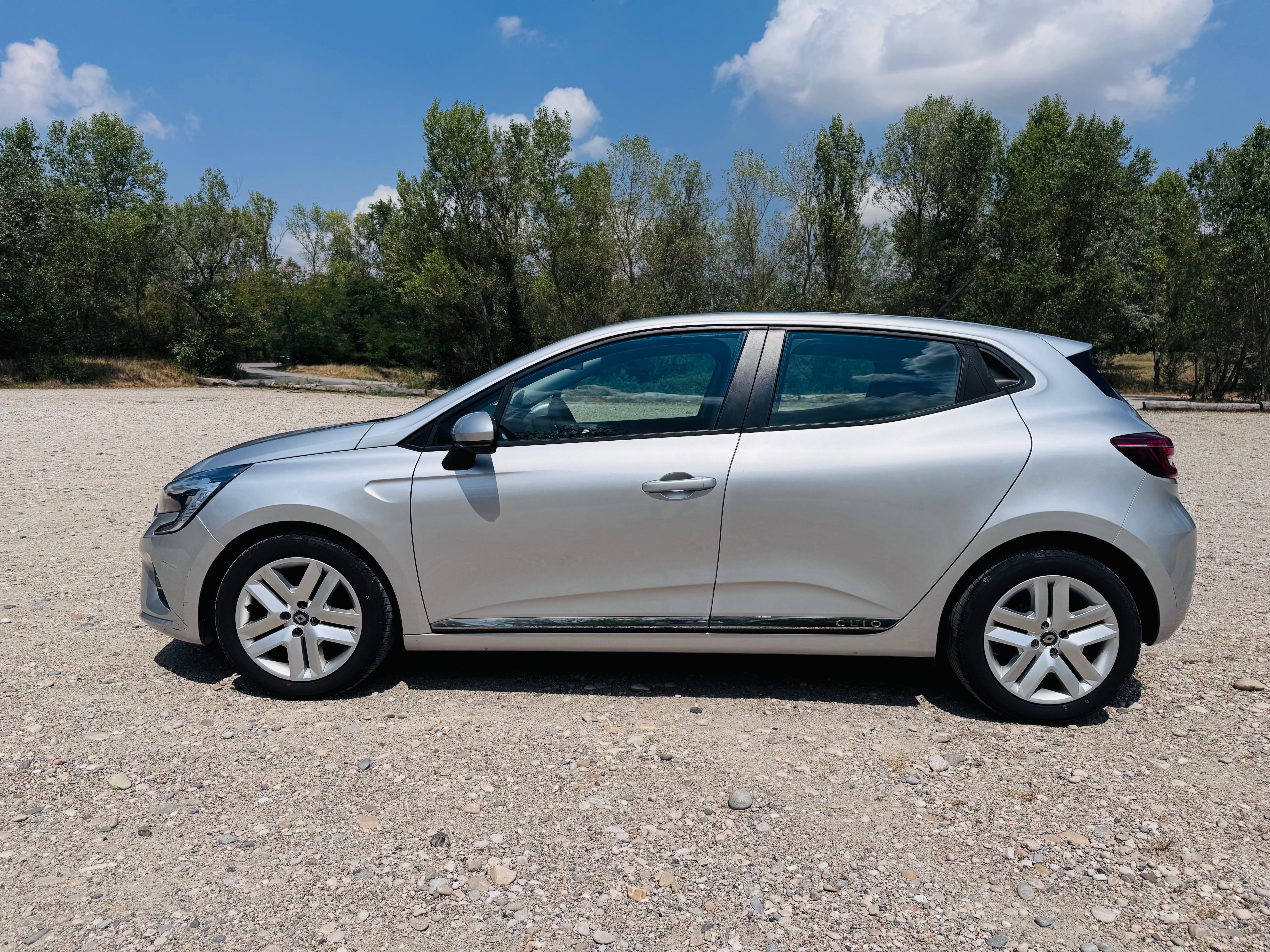Renault Clio avec Climatisation