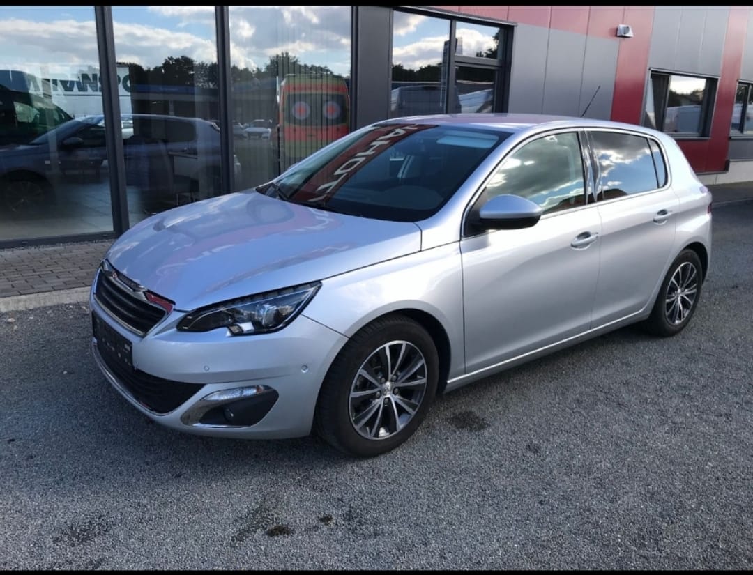 Peugeot 308 1,2 pur tech, 2017, Essence 98