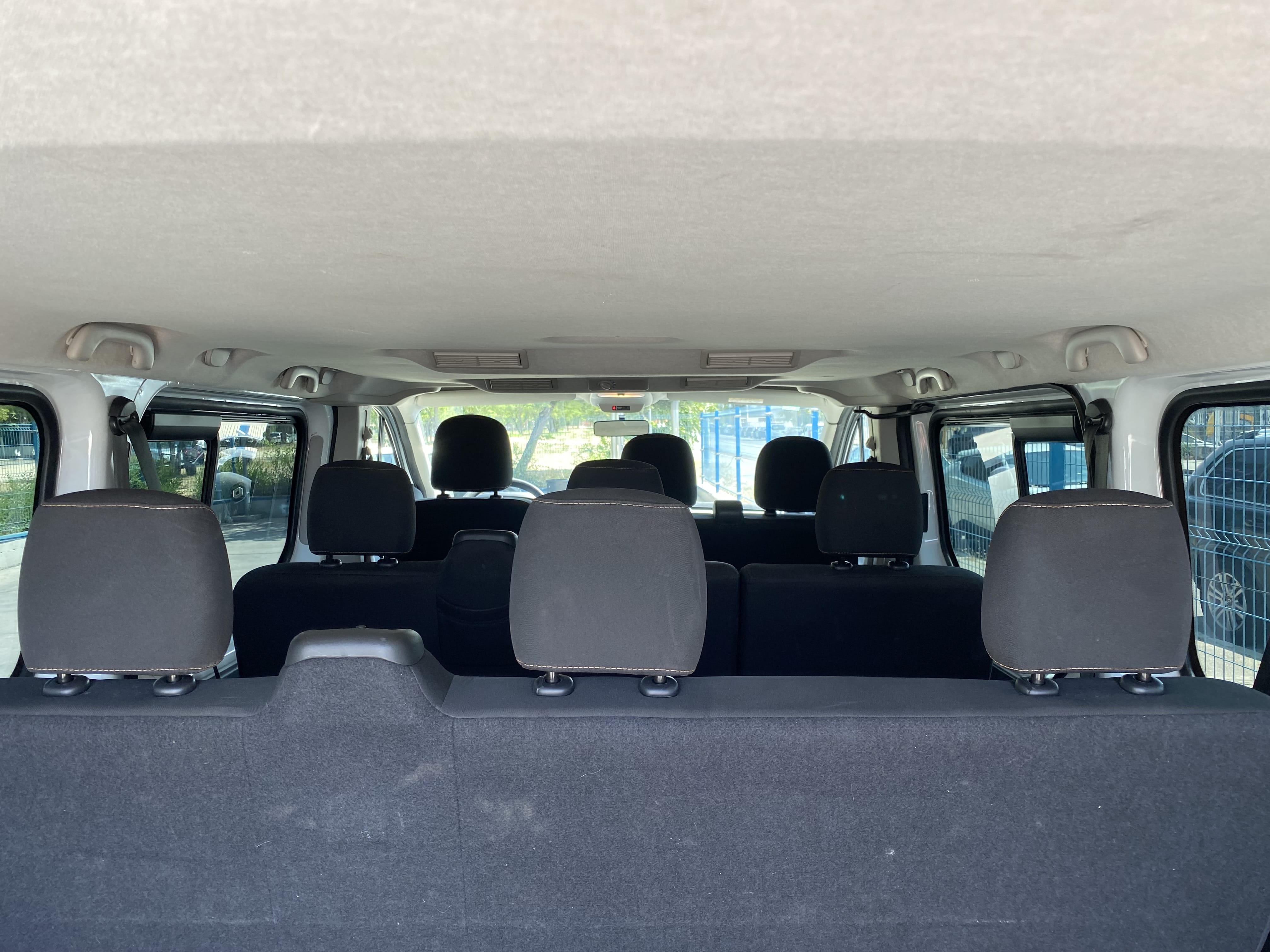 Renault Trafic Passenger con Apple CarPlay
