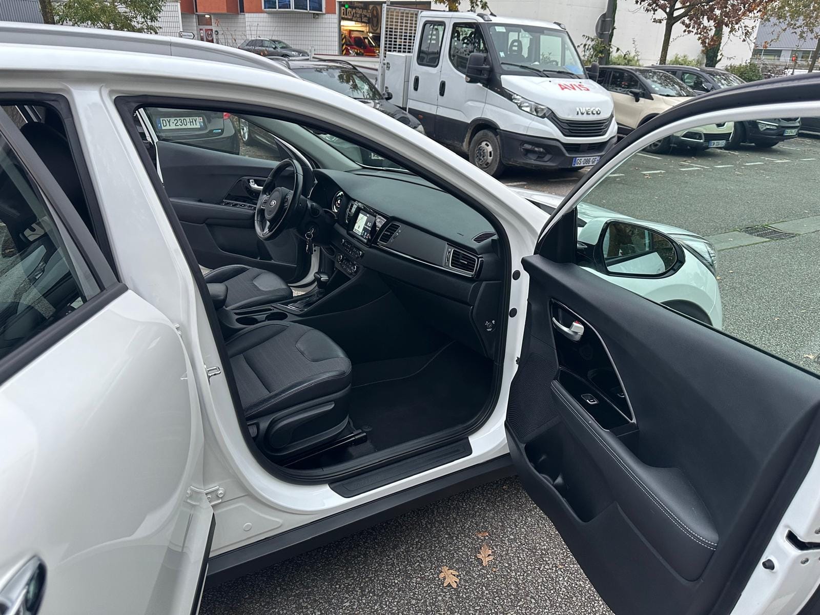Kia Niro Hybride avec Entrée audio / iPod