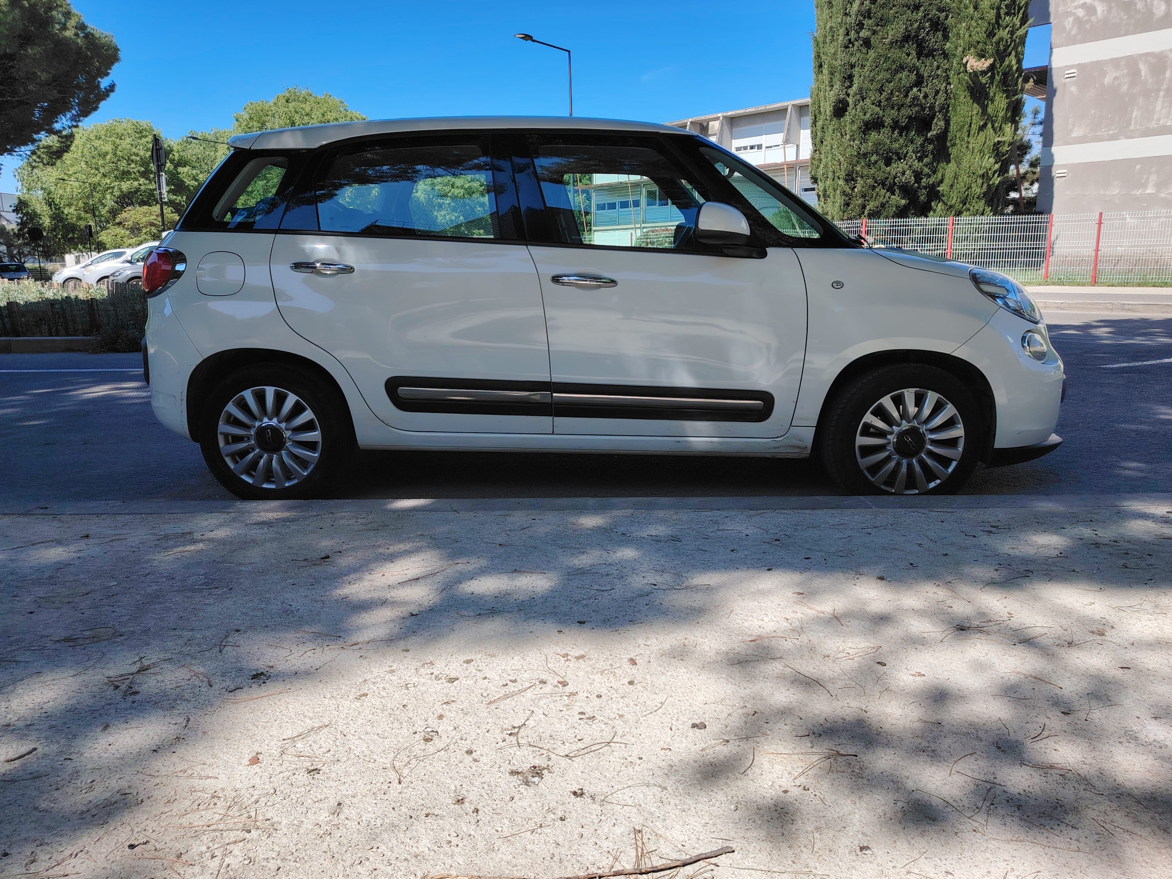 Fiat 500L Proche gare with Air conditioning