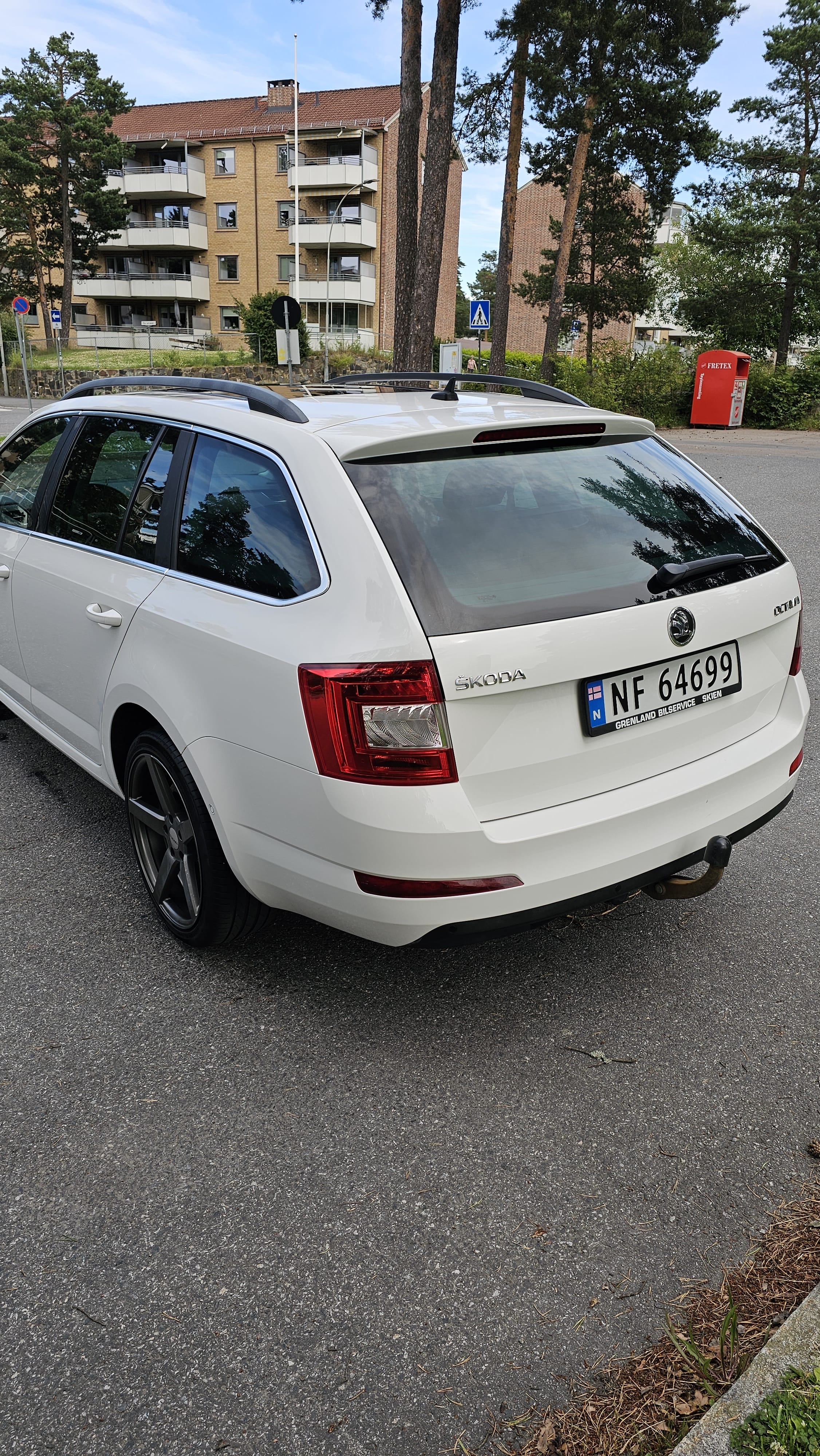 Skoda Octavia 2.0TDI med GPS