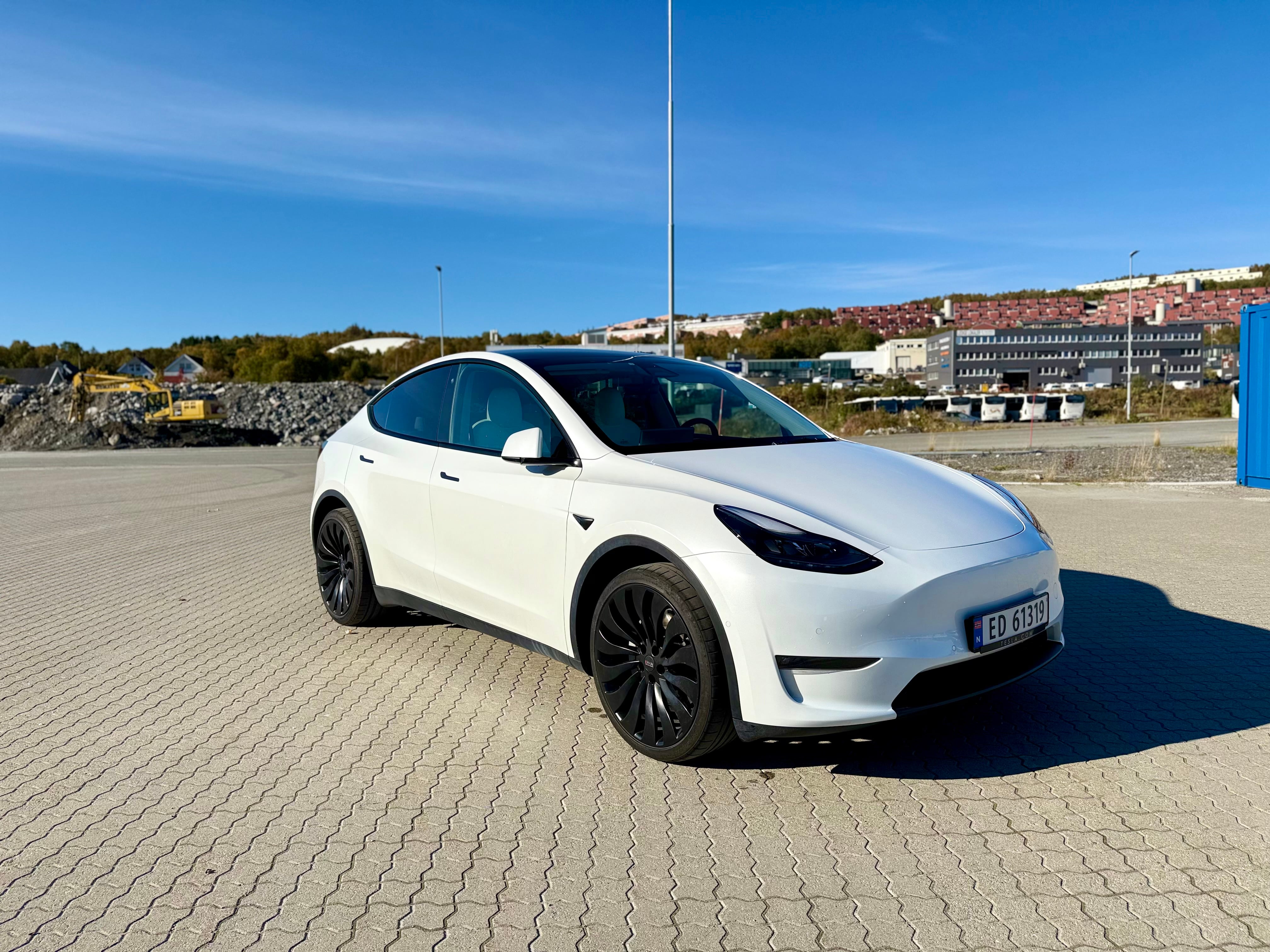 Tesla Model Y Long Range 600hp 4x4, 2022, Elektrisk, automatisk