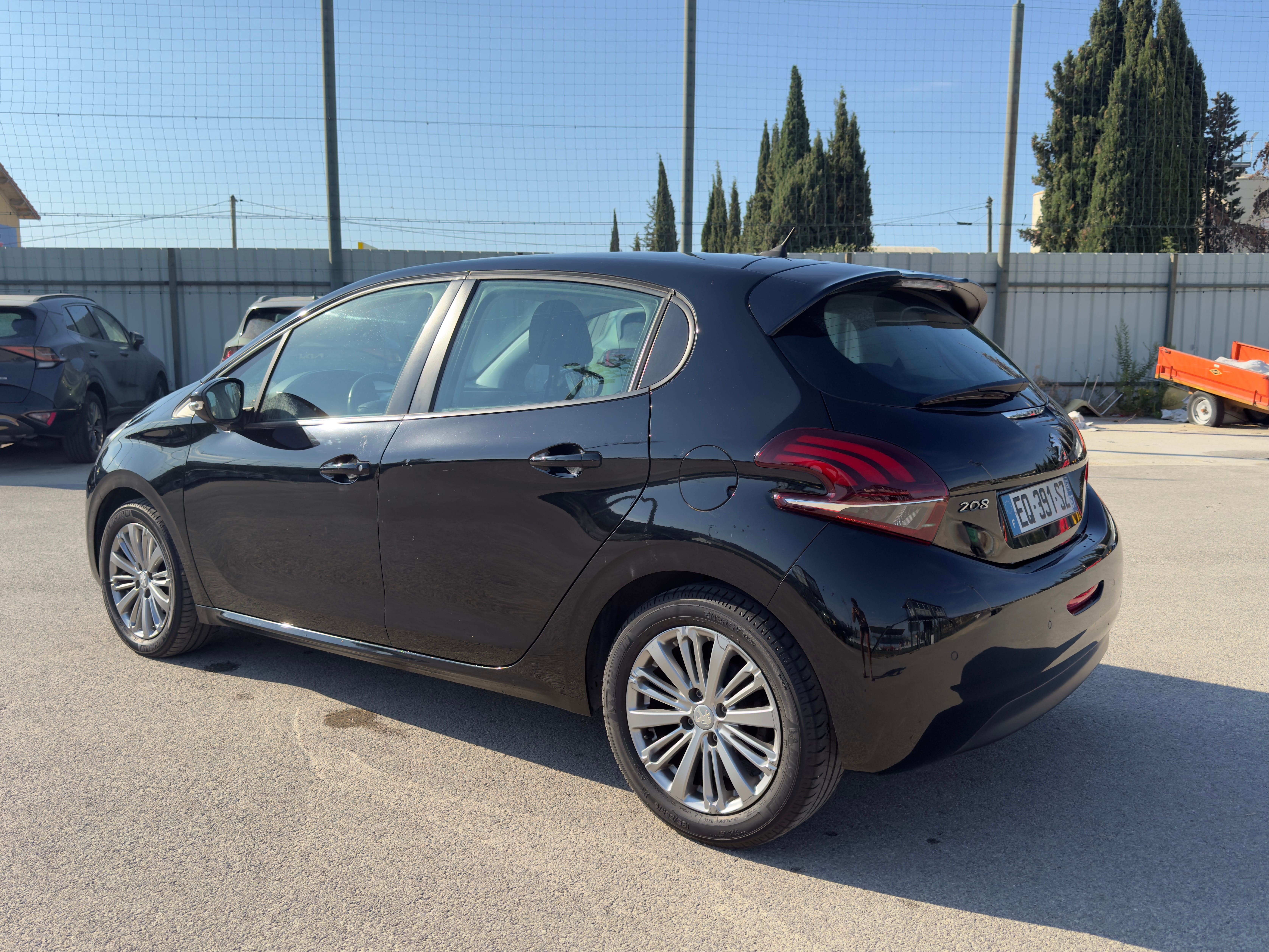 Peugeot 208 avec Régulateur de vitesse