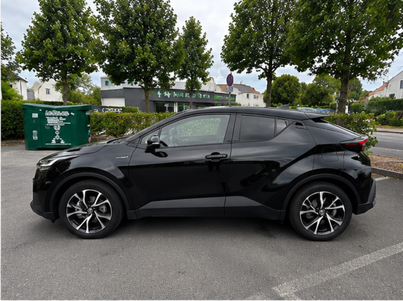 Toyota C-HR Hybrid avec Climatisation