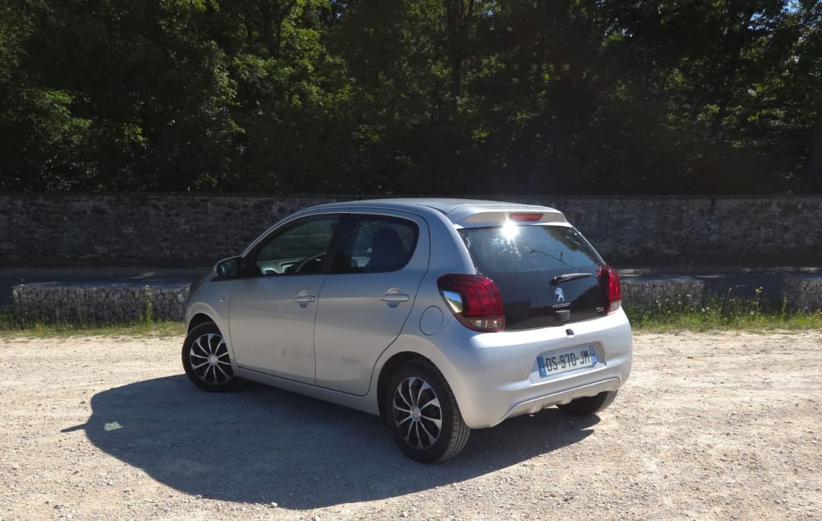 Peugeot 108 MELUN avec GPS