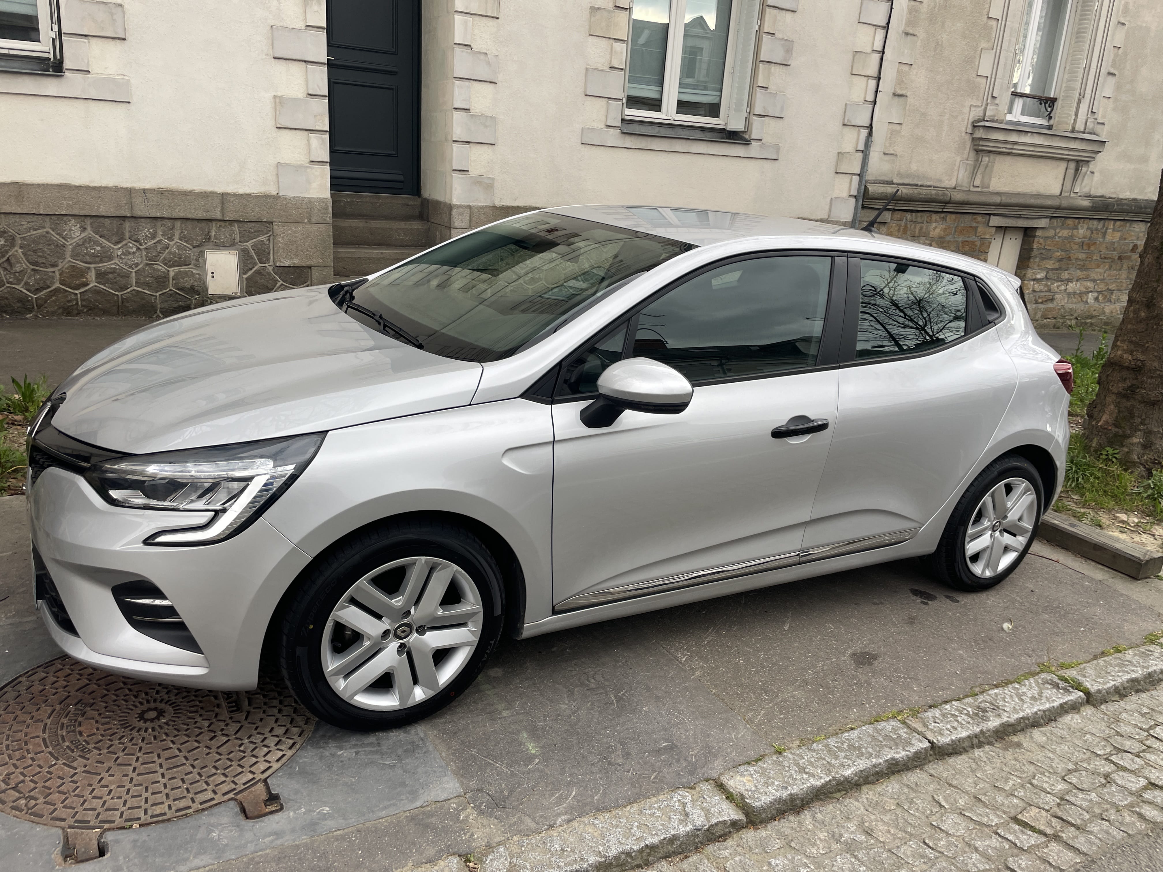 Renault Clio con Aire acondicionado