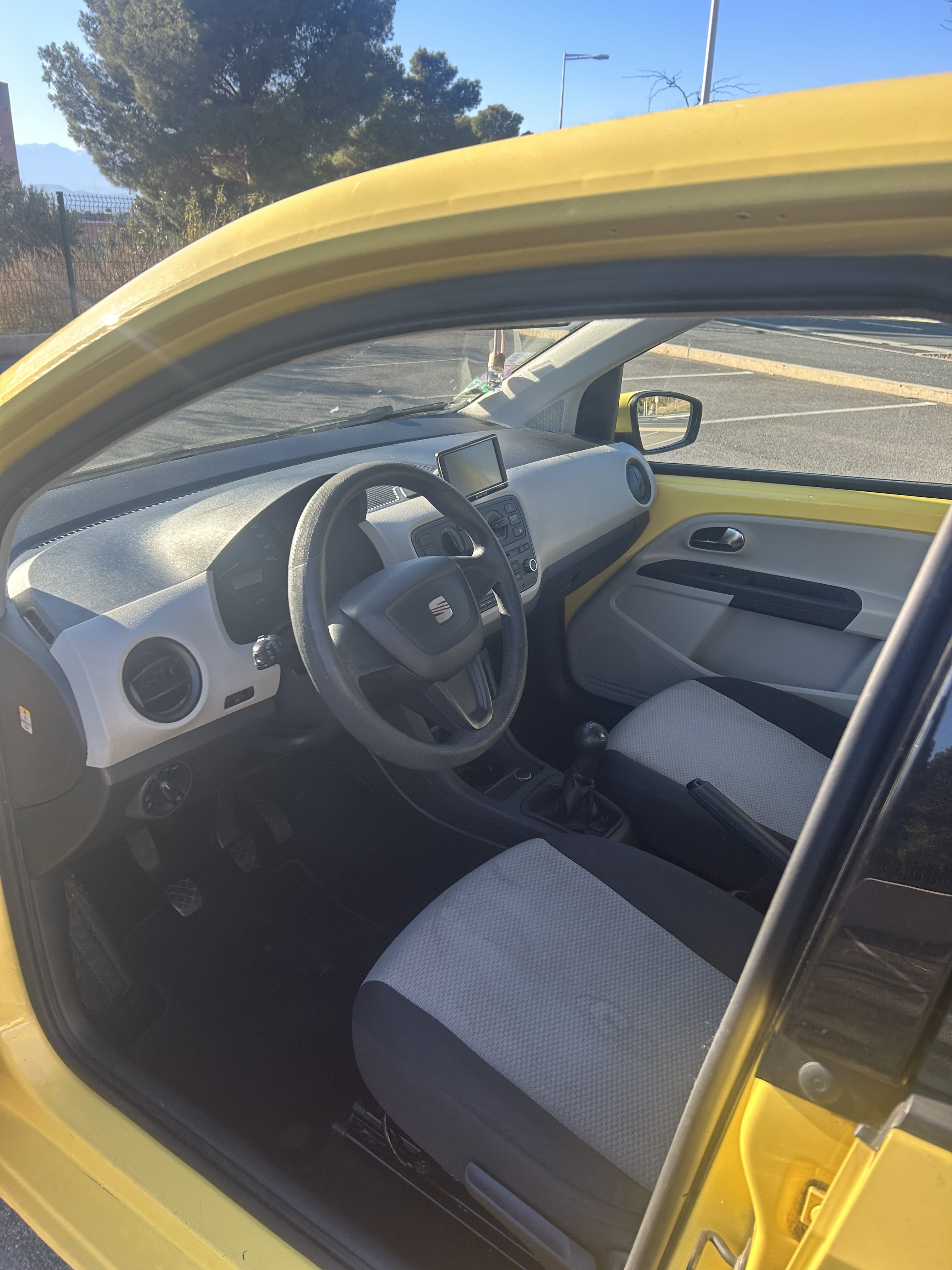 Seat Mii 1.0 (identique Volkswagen Up) avec Régulateur de vitesse