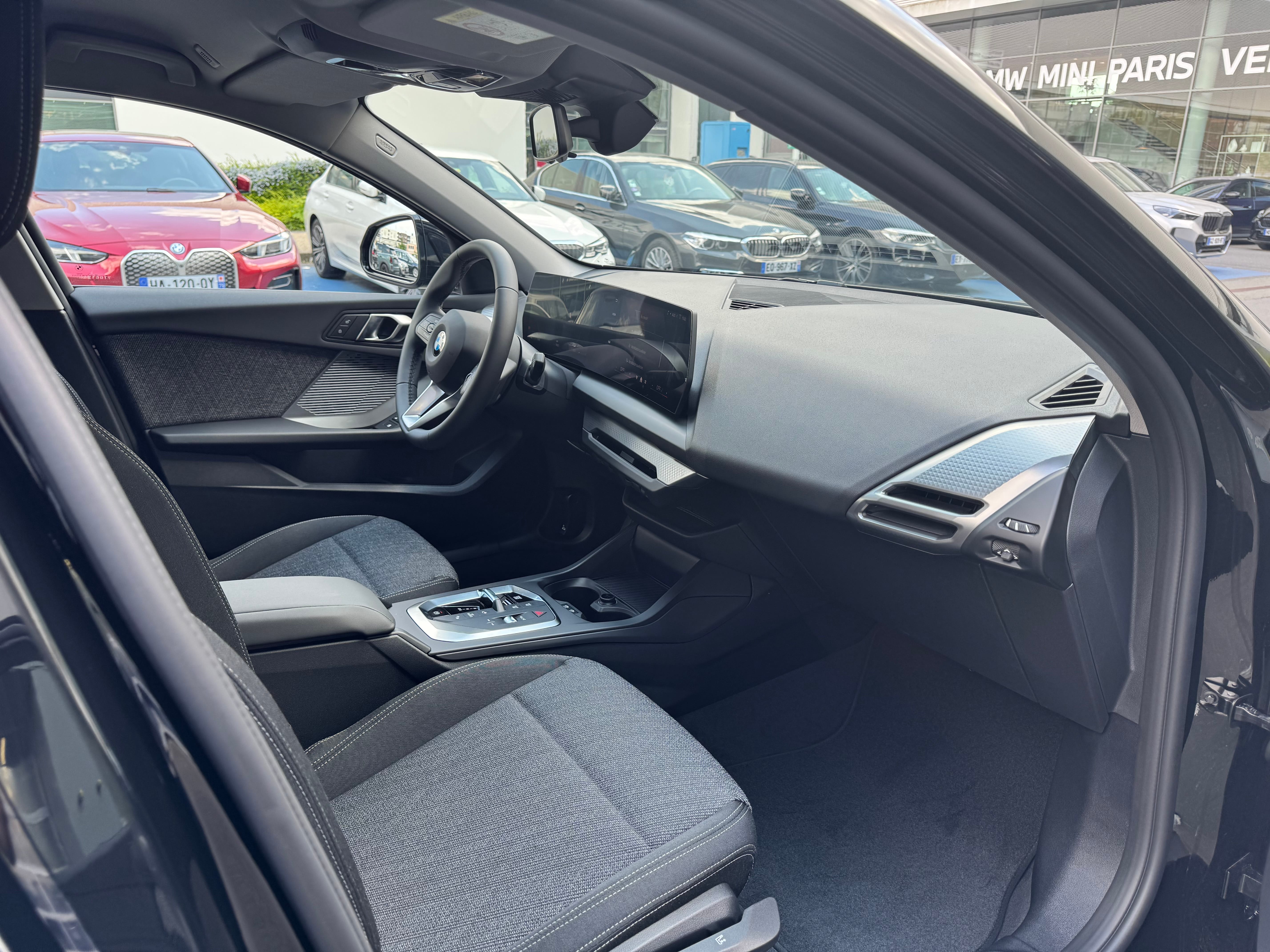 BMW Série 1 with Bluetooth audio