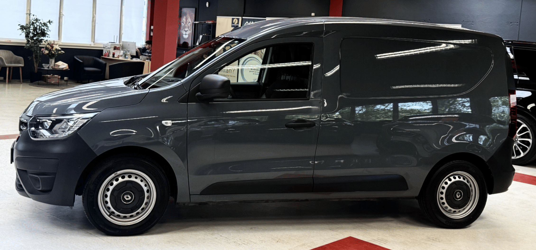 Renault Express with Air conditioning