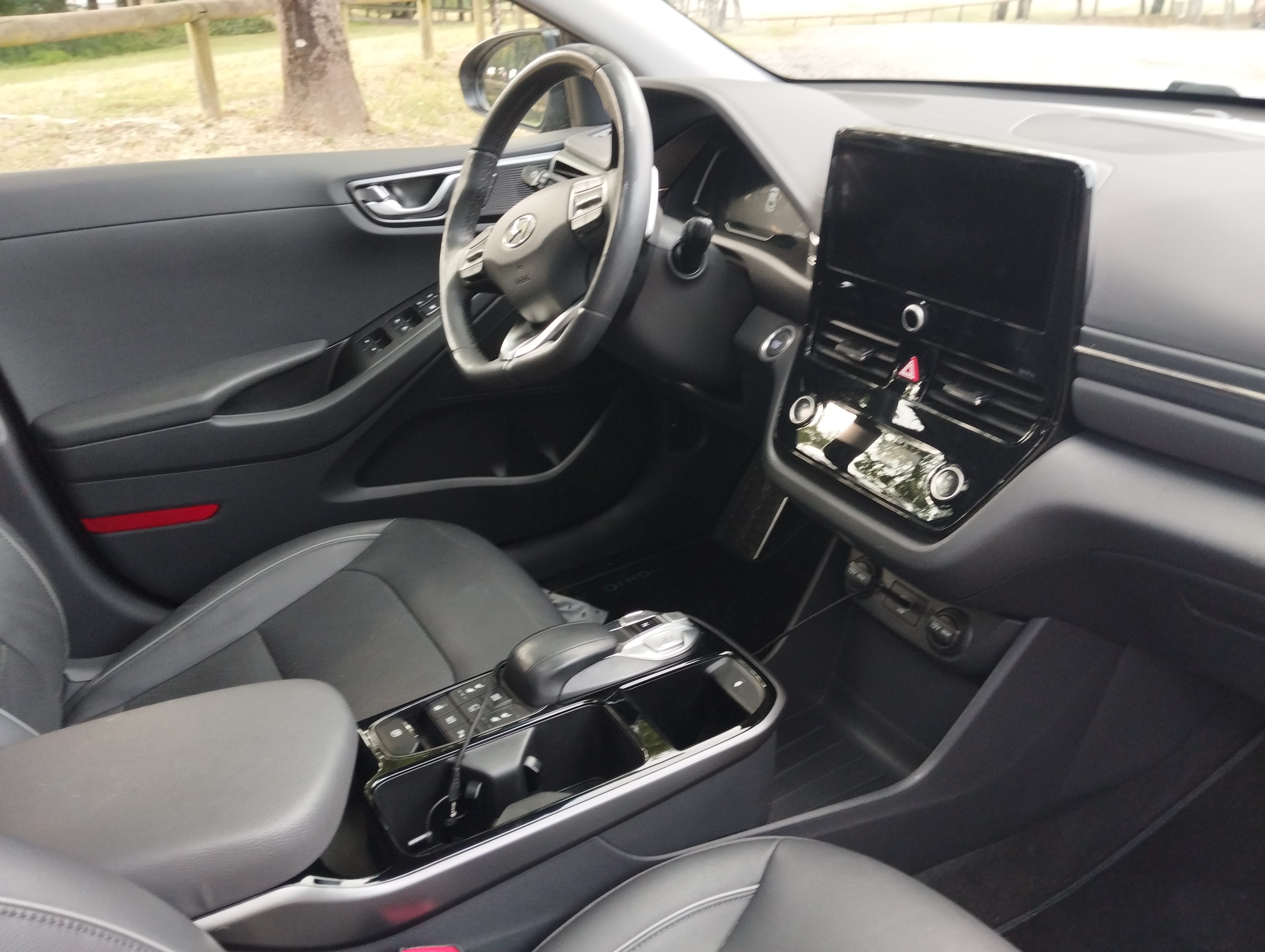 Hyundai Ioniq Version executive avec Climatisation