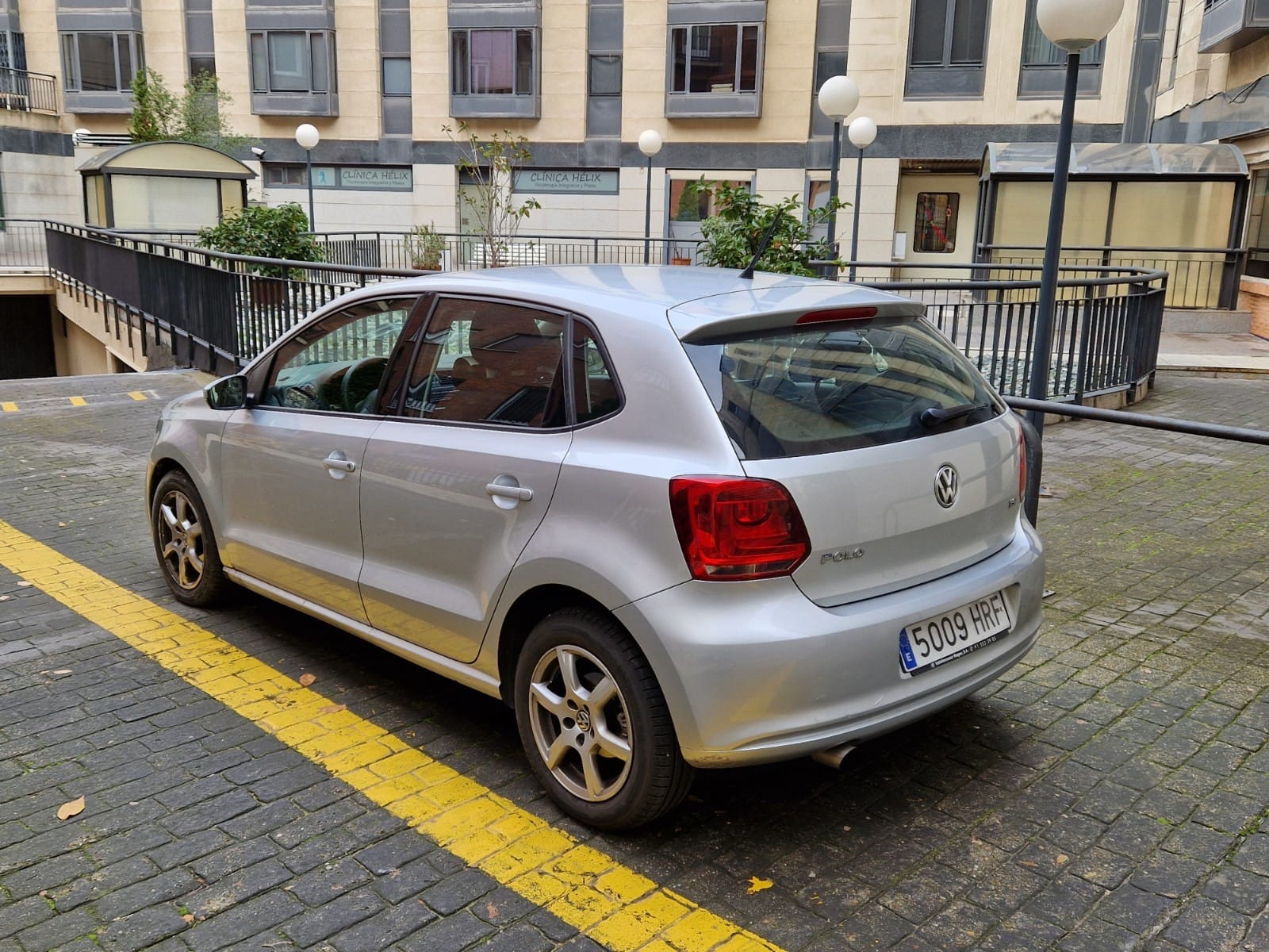 Volkswagen Polo TSI Advance Silver, 2016, Gasolina 95