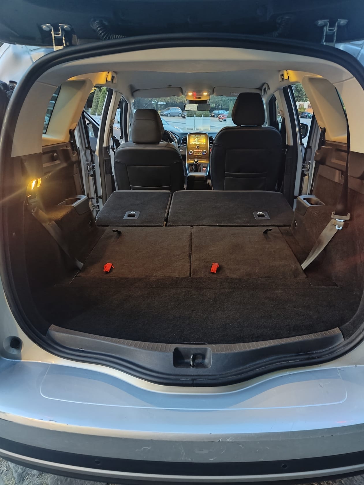 Renault Grand Scenic avec Apple CarPlay