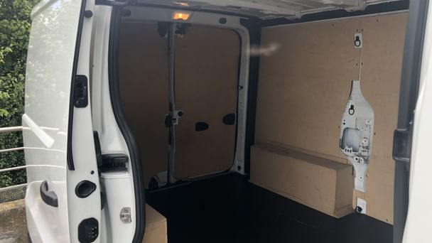 Renault Trafic L1H1 1200 2.0 dCi 145ch - AUTOMATIQUE avec Régulateur de vitesse