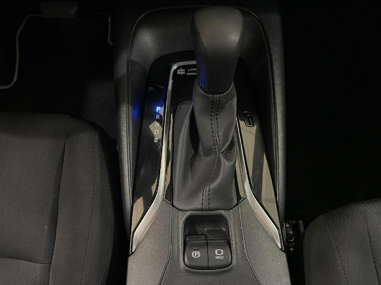 Toyota Corolla with Audio / iPod input