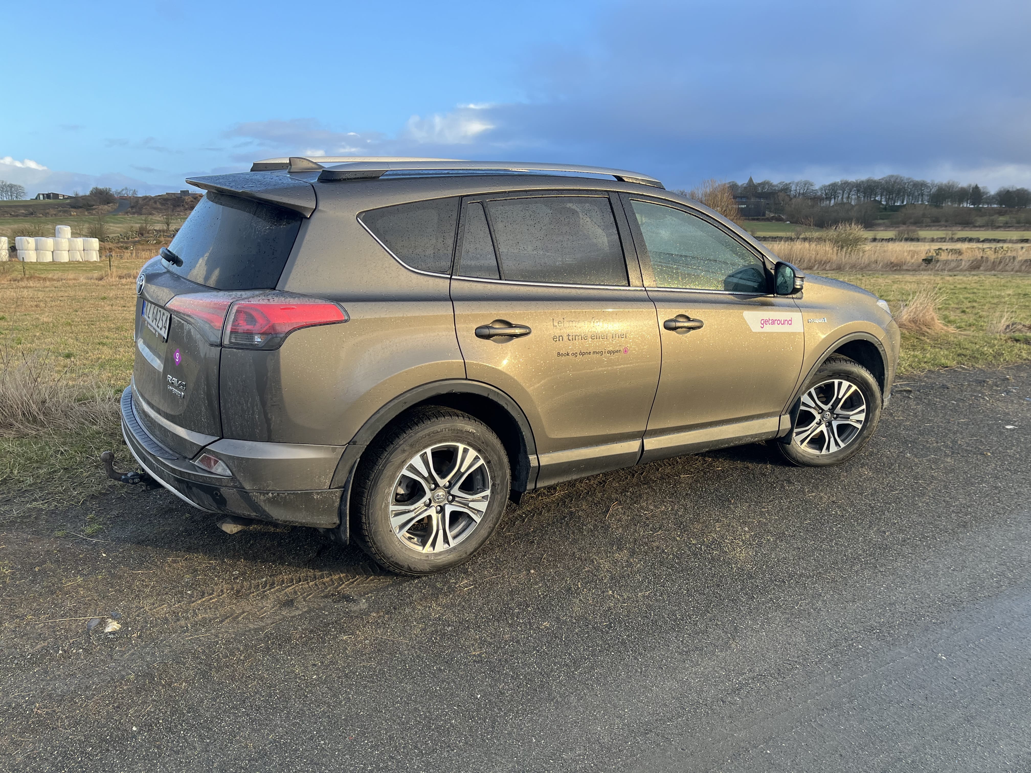 Toyota RAV4 med Aircondition